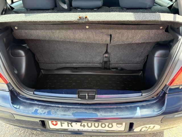 TOYOTA Yaris 1.3 Linea Sol-image-7