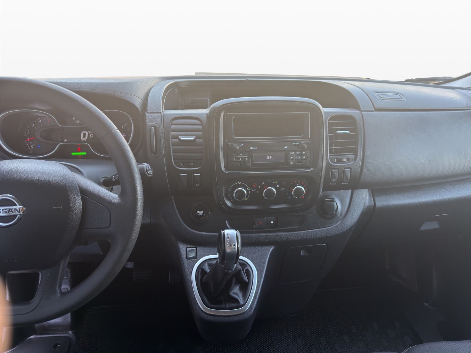 NISSAN NV300 dCi 145 2.9 L2H1 Comfort DCT-image-10