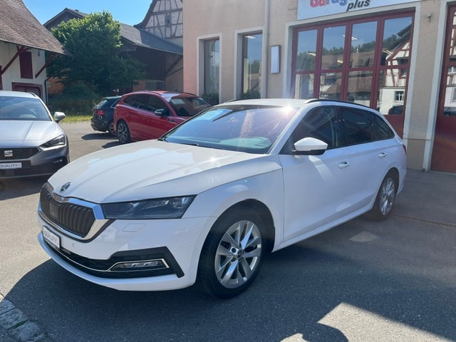 SKODA Octavia Combi 2.0 TDI Style DSG-image-0