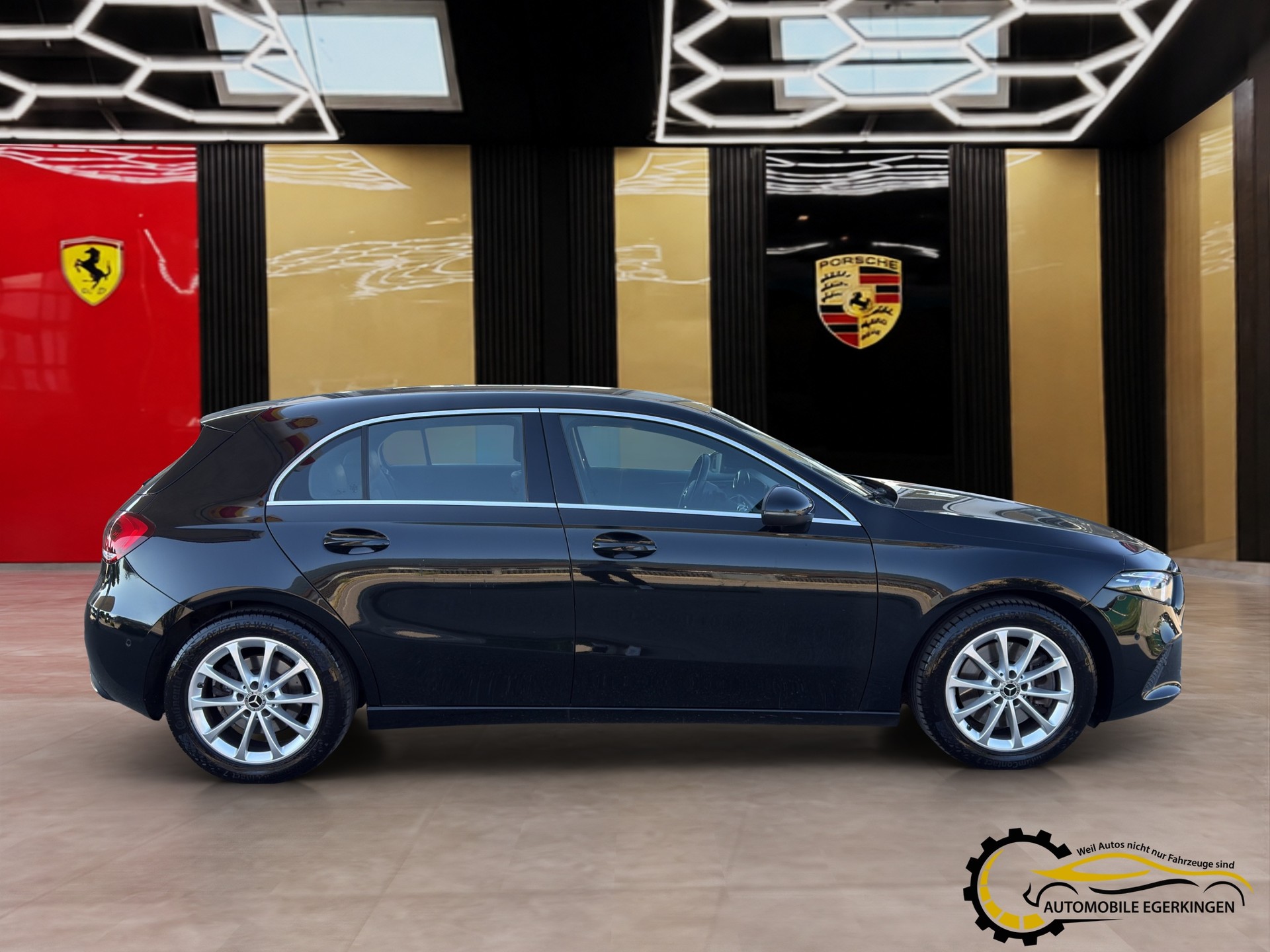 MERCEDES-BENZ A 250 4Matic Progressive 7G-DCT-image-3