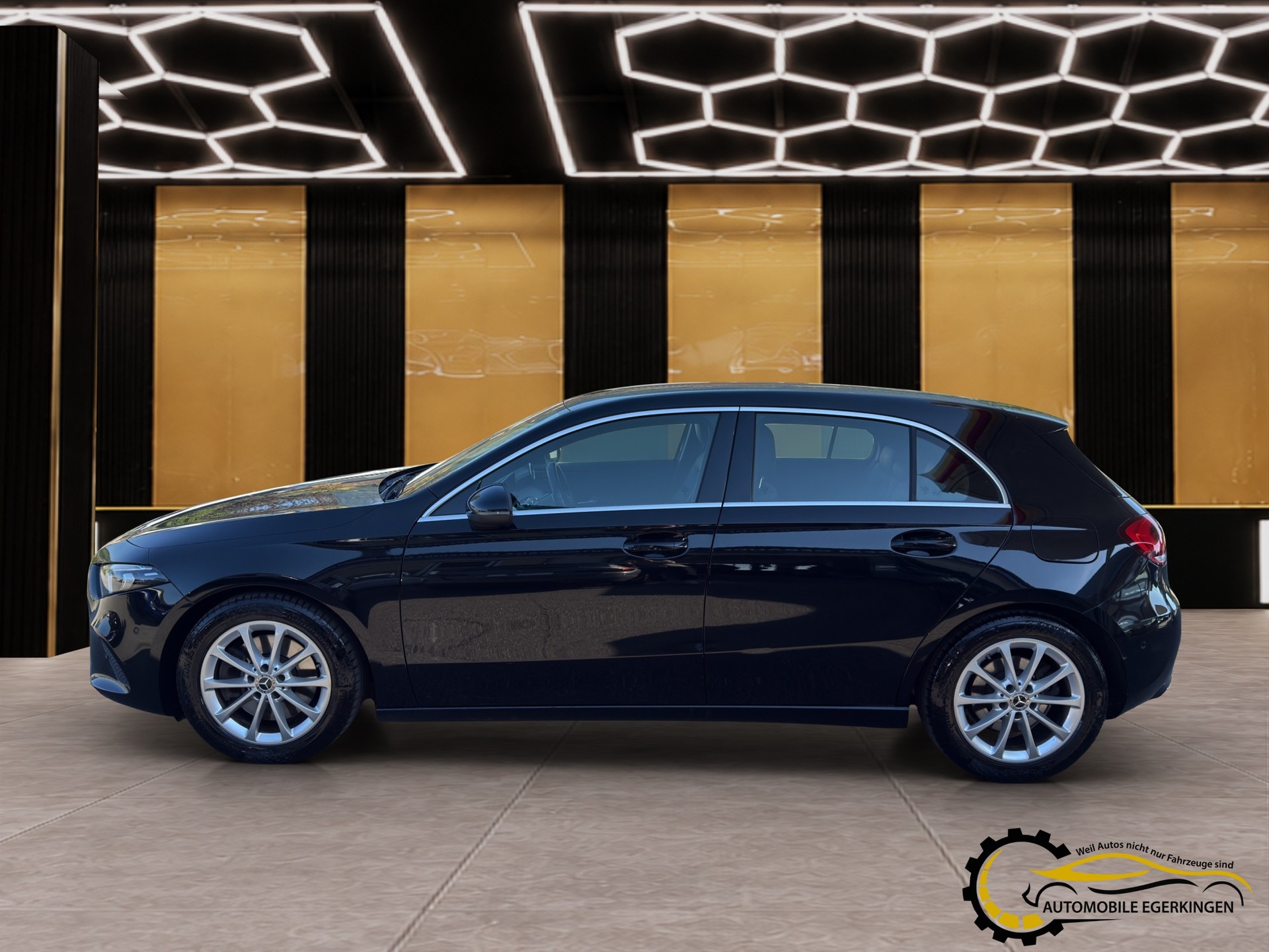 MERCEDES-BENZ A 250 4Matic Progressive 7G-DCT-image-7