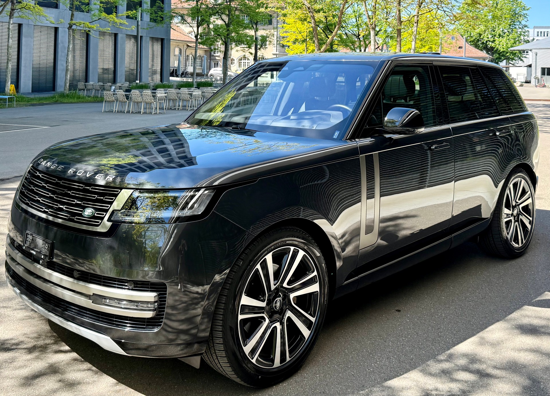 LAND ROVER Range Rover D300 3.0D I6 MHEV SE Automatic-image-1