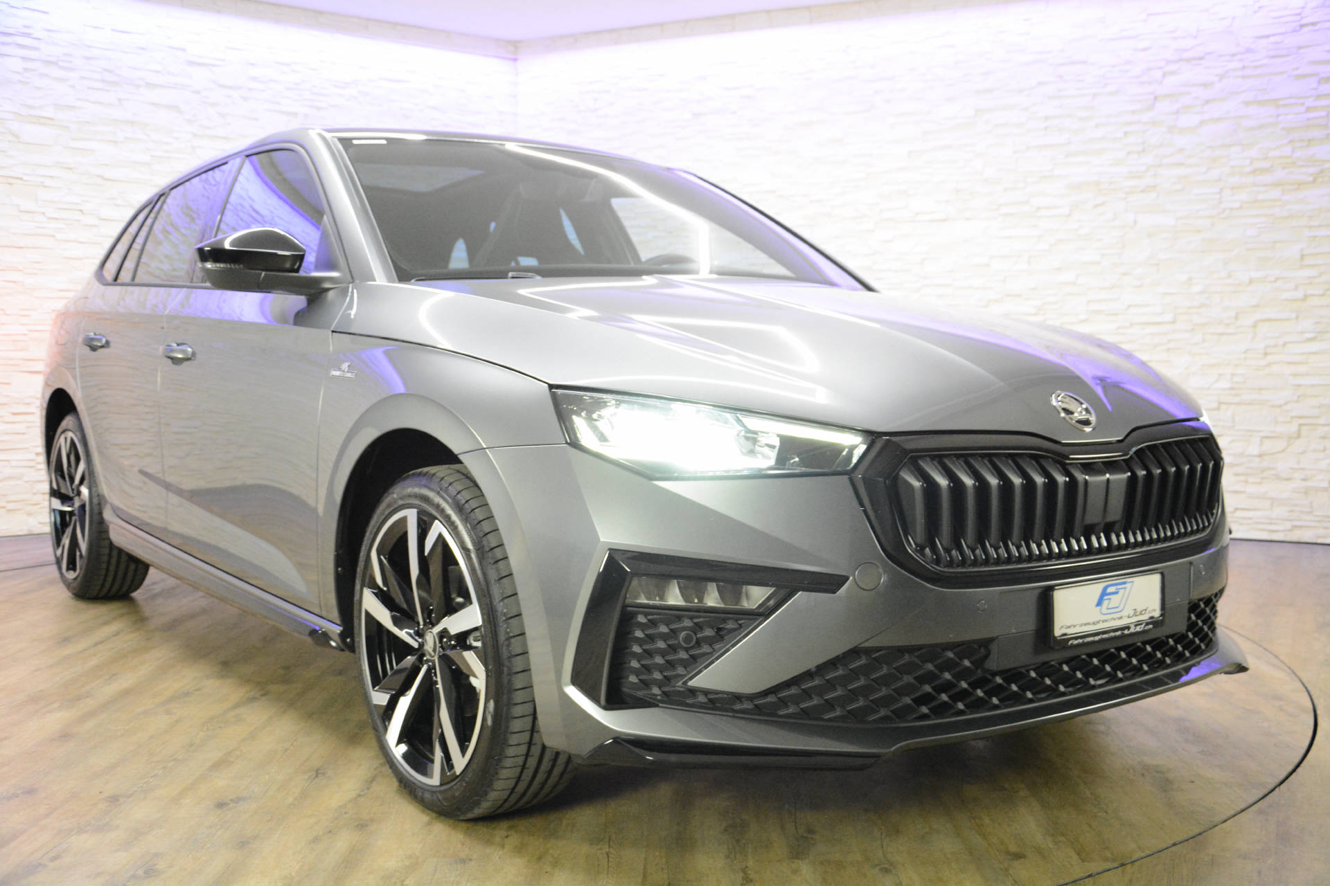 SKODA Scala 1.5 TSI Monte Carlo DSG-image-25