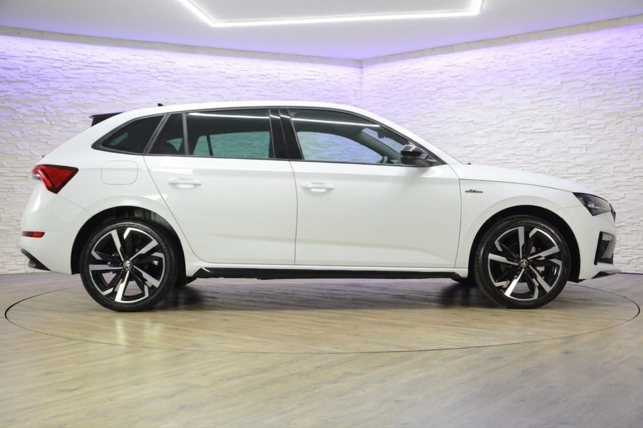 SKODA Scala 1.5 TSI Monte Carlo DSG-image-3
