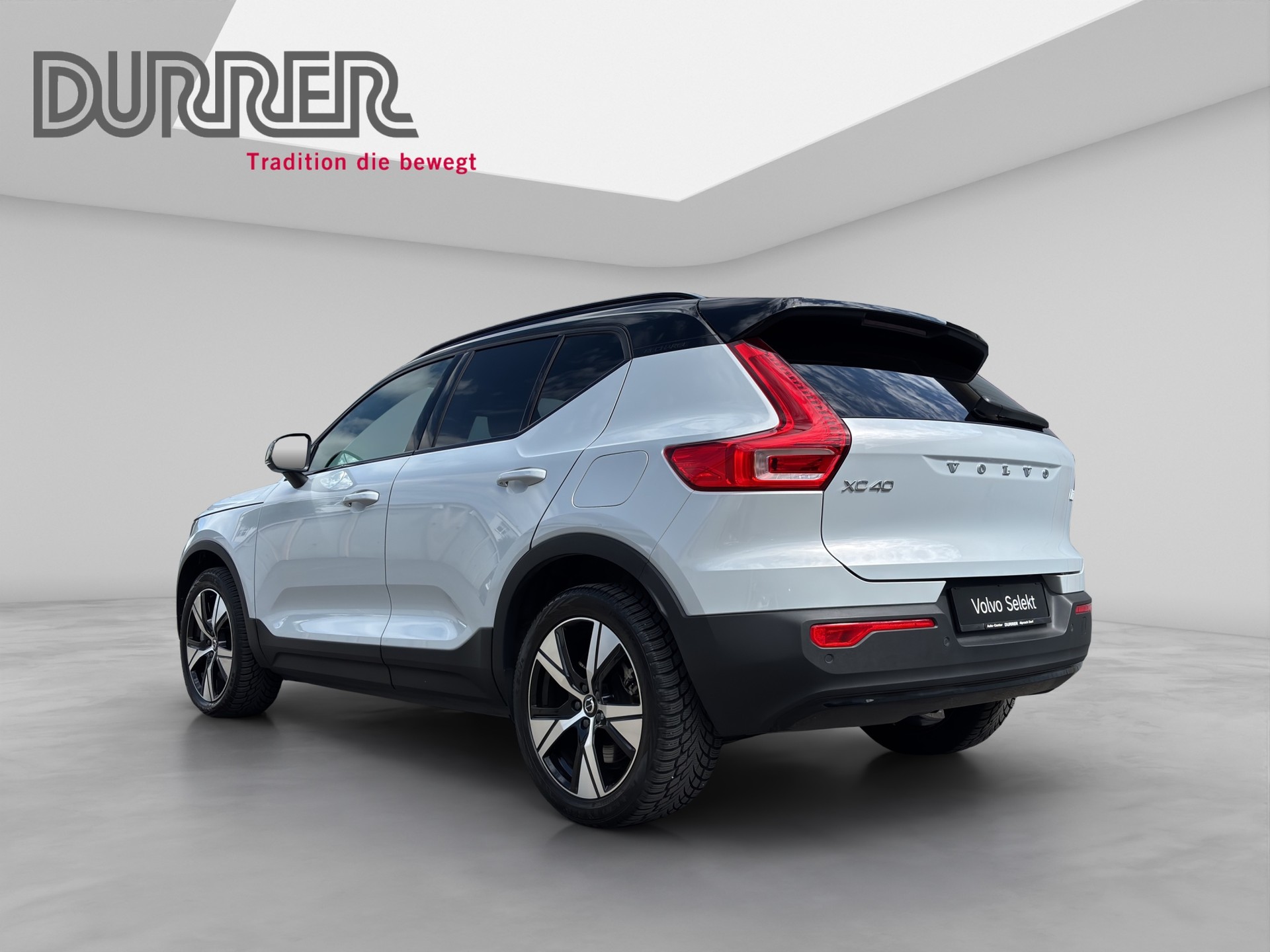 VOLVO XC40 P8 Twin Plus AWD-image-2