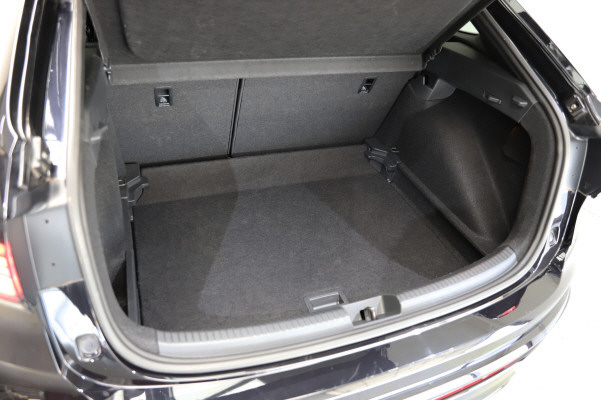 VW Taigo 1.0 TSI R-Line DSG-image-11