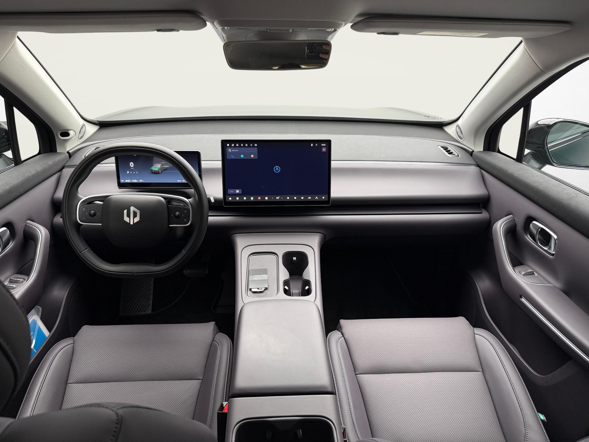 LEAPMOTOR C10 1.5 REEV Design-image-8