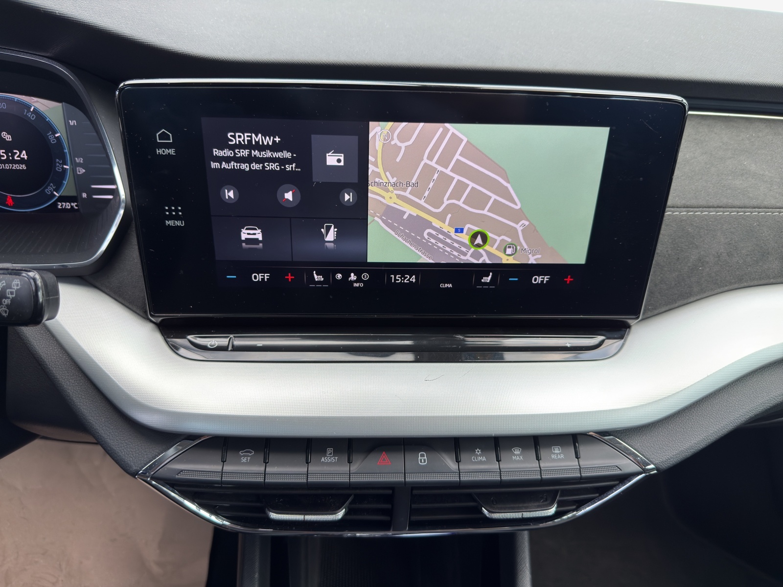 SKODA Octavia Combi 2.0 TSI Style DSG 4x4-image-9