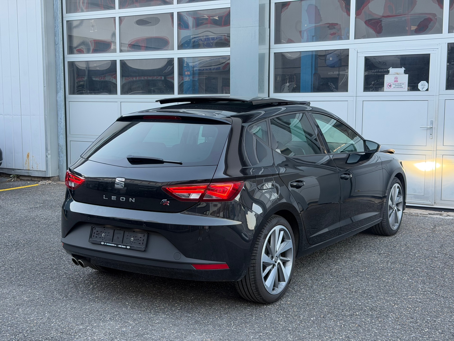 SEAT SEAT Leon 2.0 TDI FR DSG-image-4