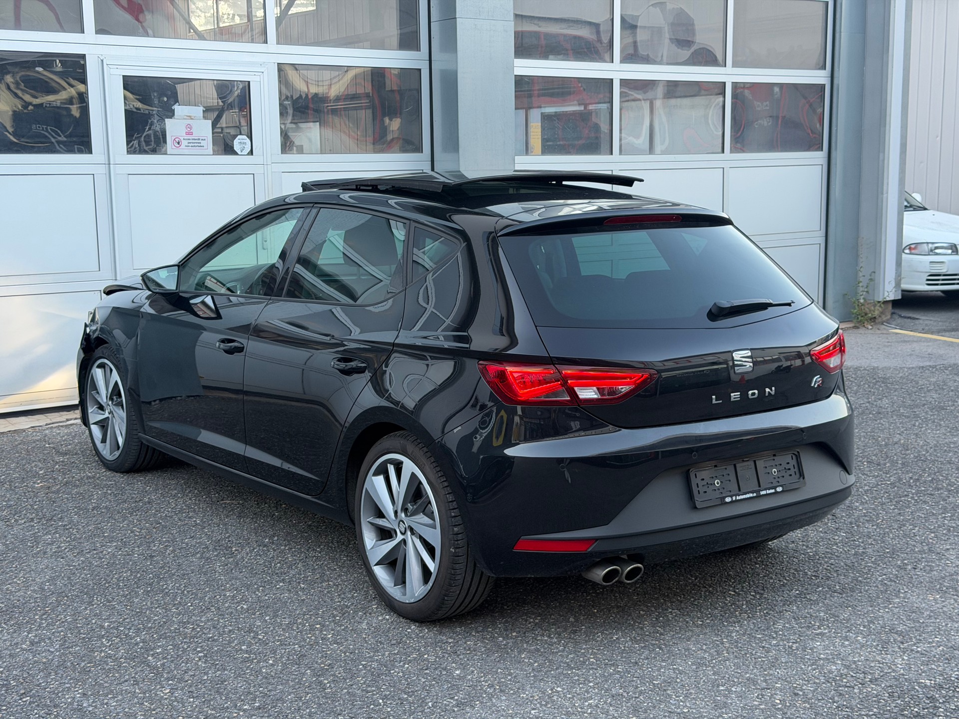 SEAT SEAT Leon 2.0 TDI FR DSG-image-5
