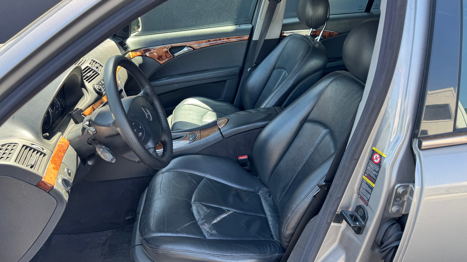 MERCEDES-BENZ E 320 CDI Elégance Automatic-image-6