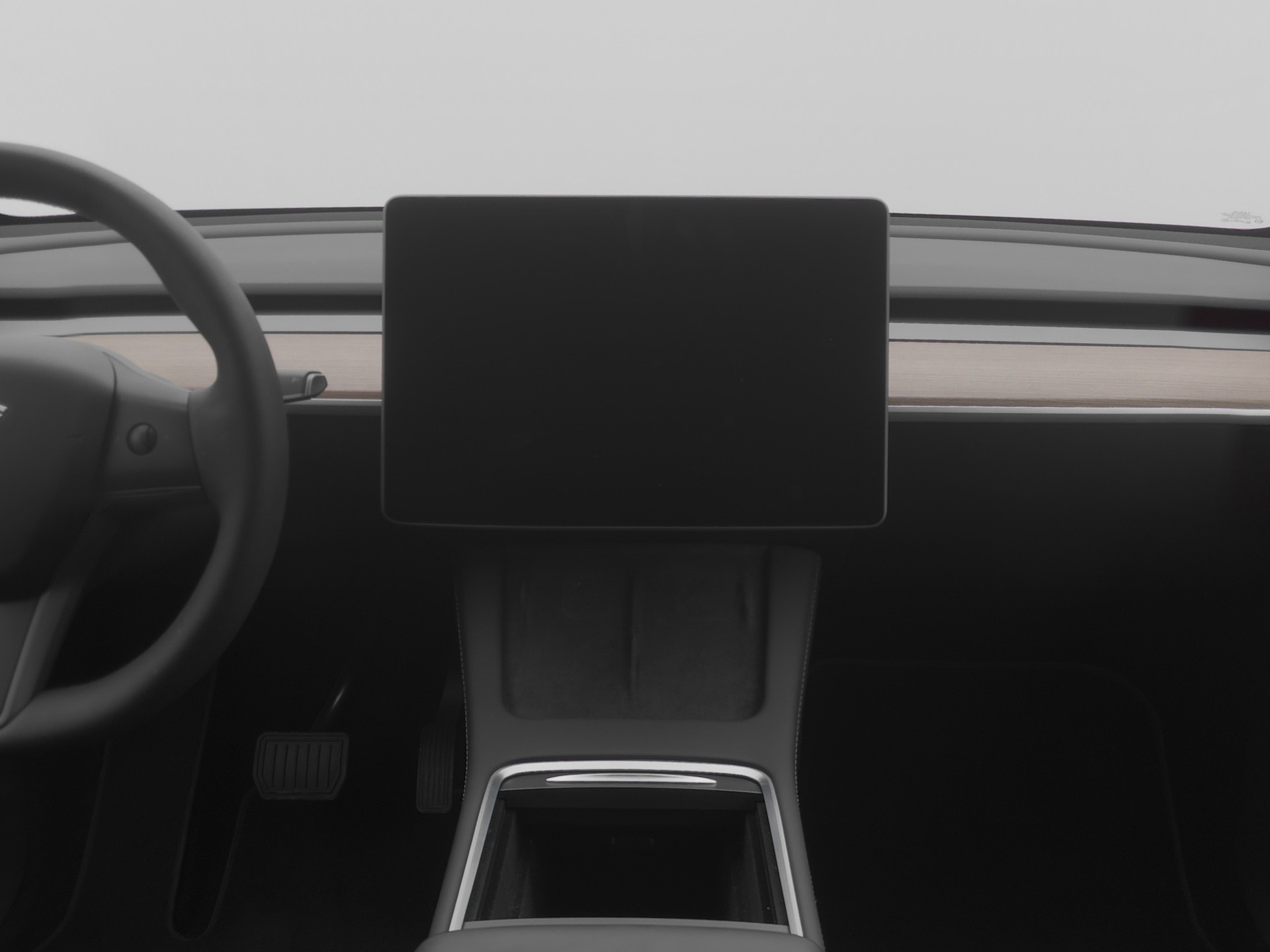 TESLA Model Y Long Range-image-6