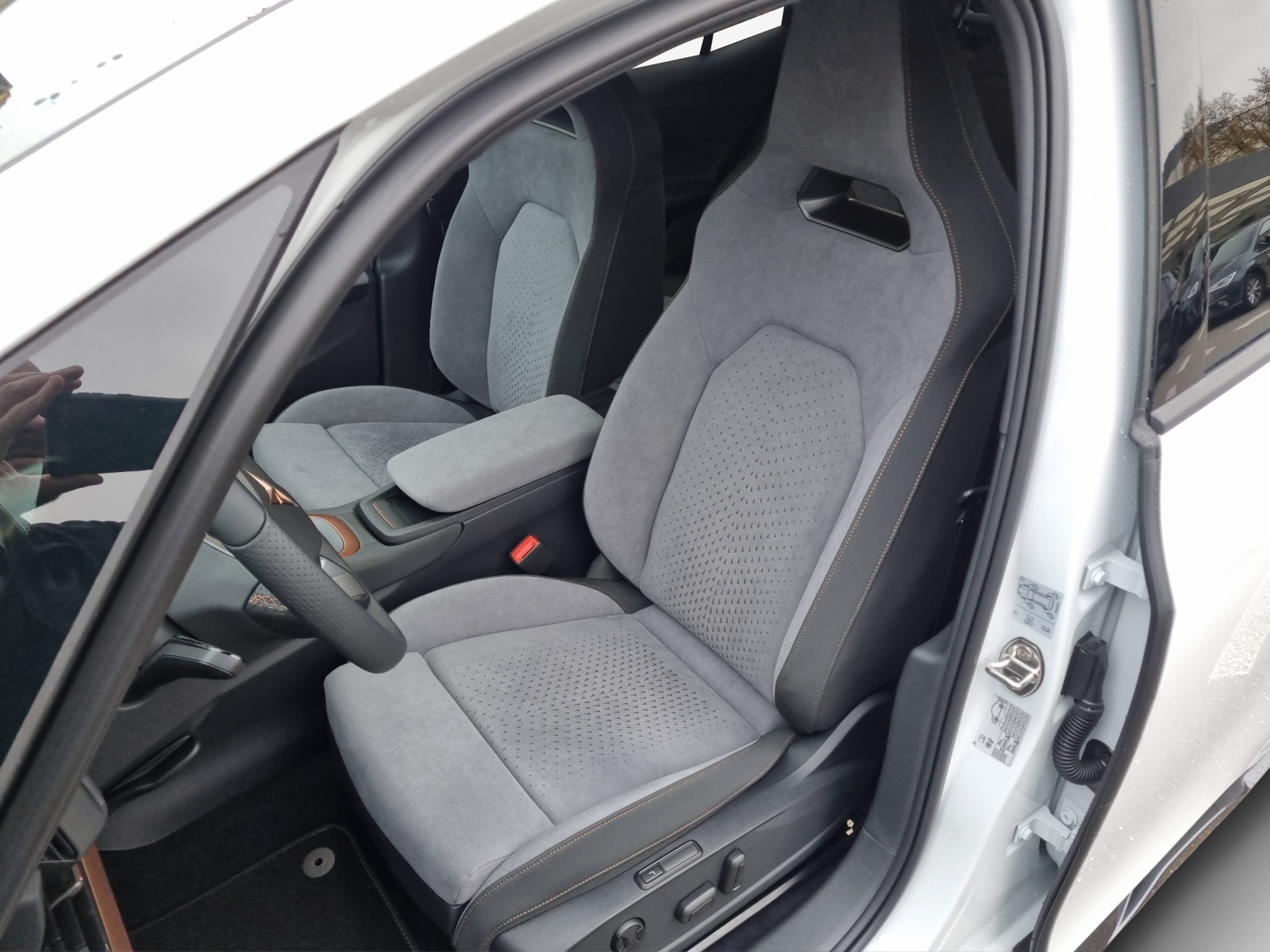 CUPRA Born 77 kWh e-Boost-image-14