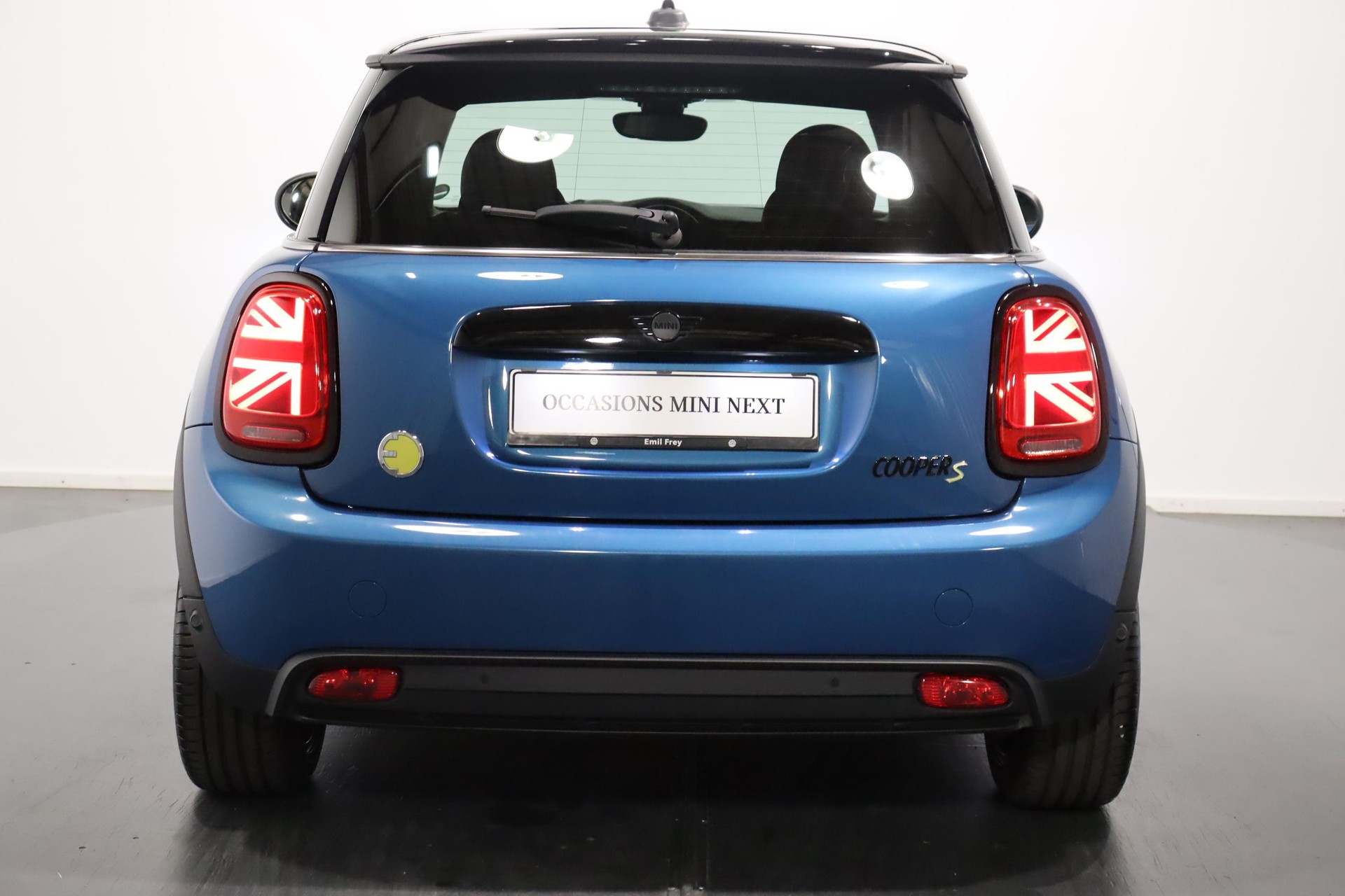 MINI F56 Cooper SE-showroom-element-3