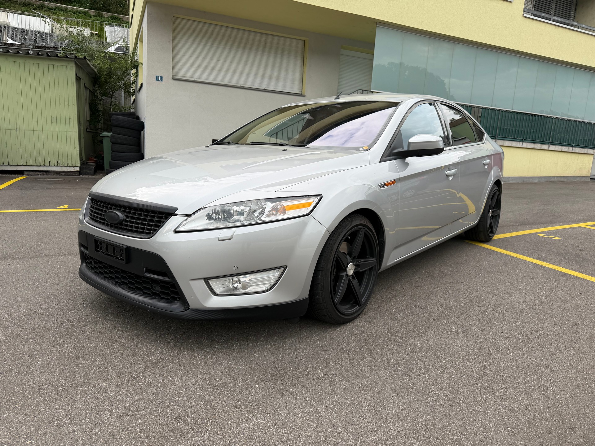 FORD 2.5 Turbo Titanium Exec.-image-1