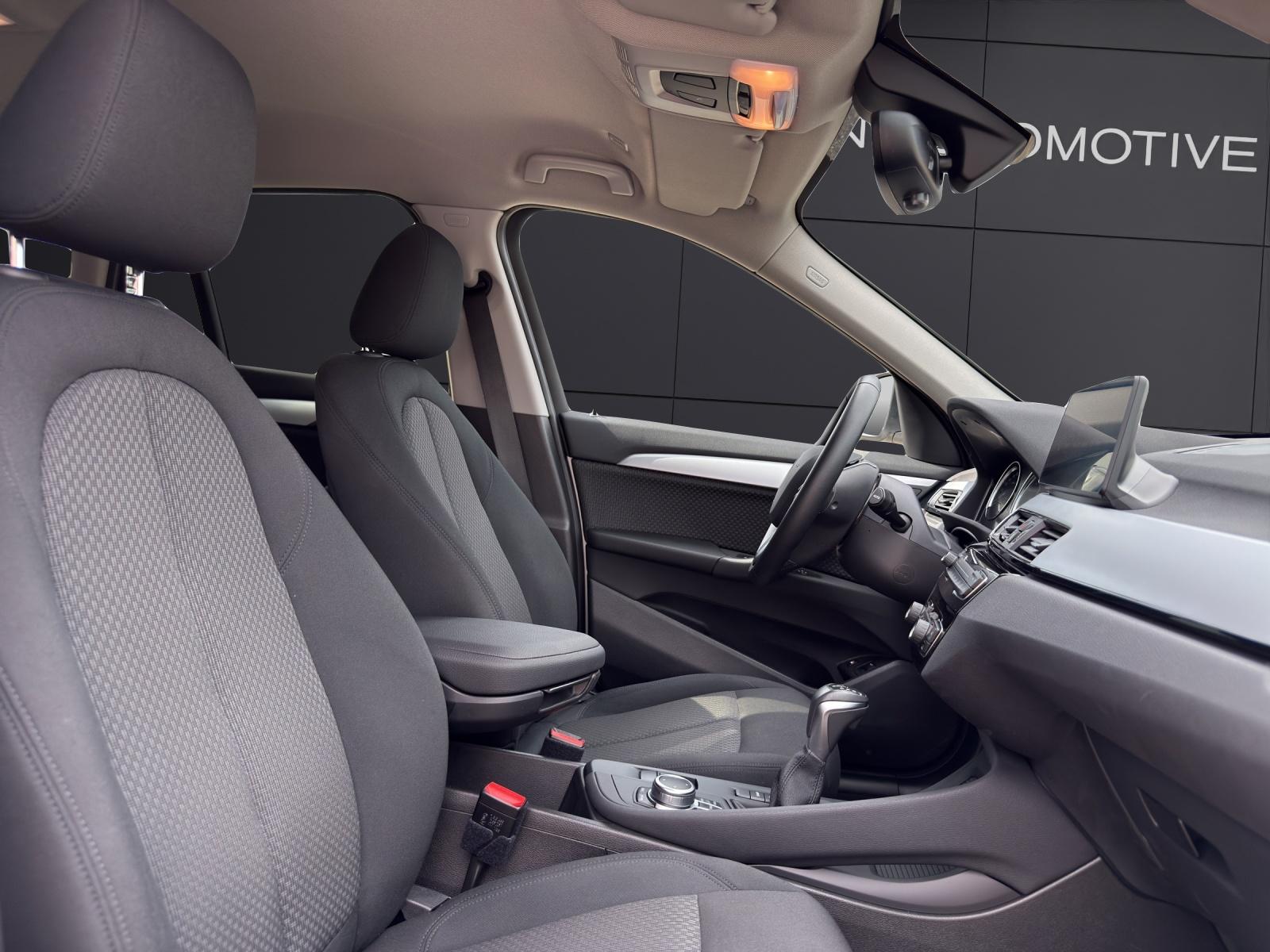 BMW X1 xDrive 25e-image-10