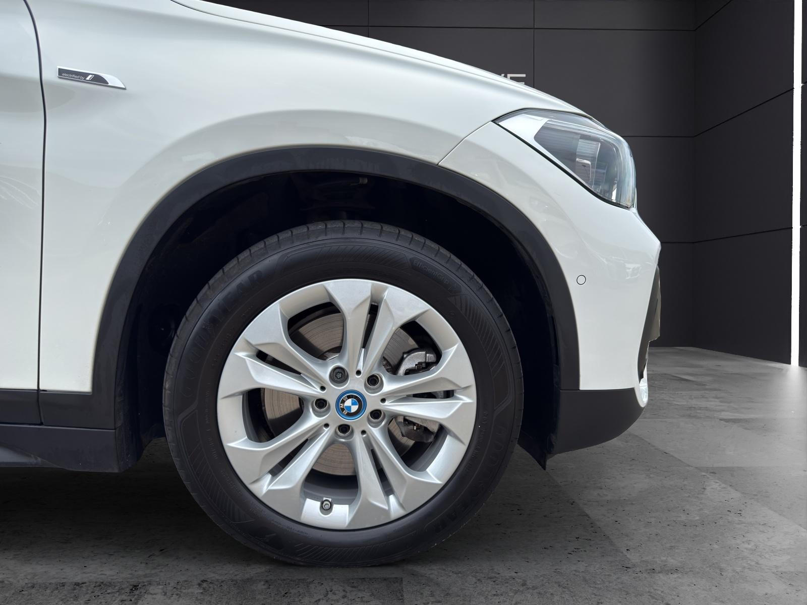 BMW X1 xDrive 25e-image-9