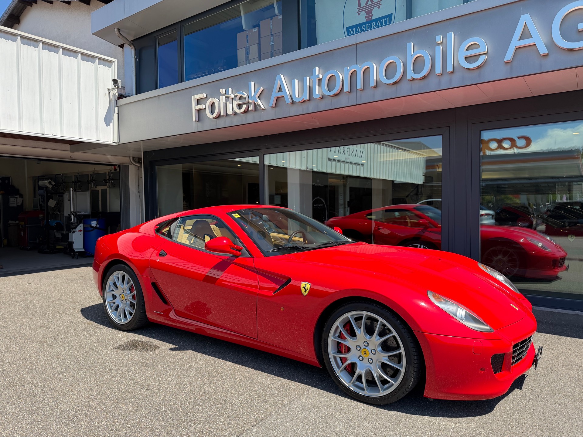 FERRARI 599 GTB-showroom-element-2