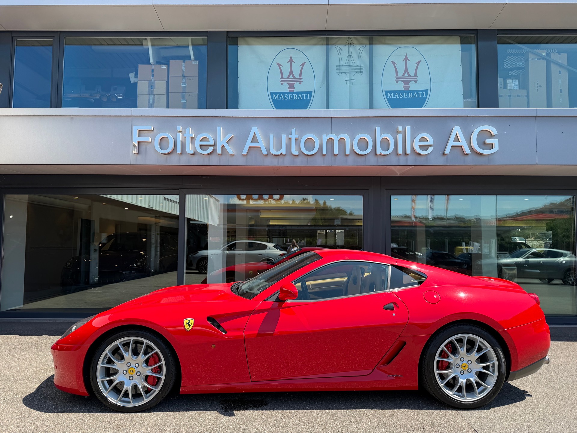 FERRARI 599 GTB-showroom-element-1