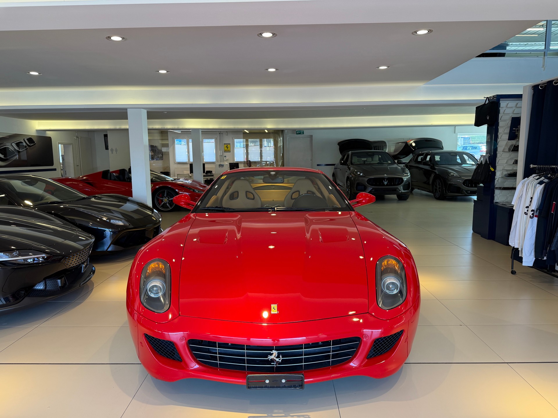 FERRARI 599 GTB-image-22