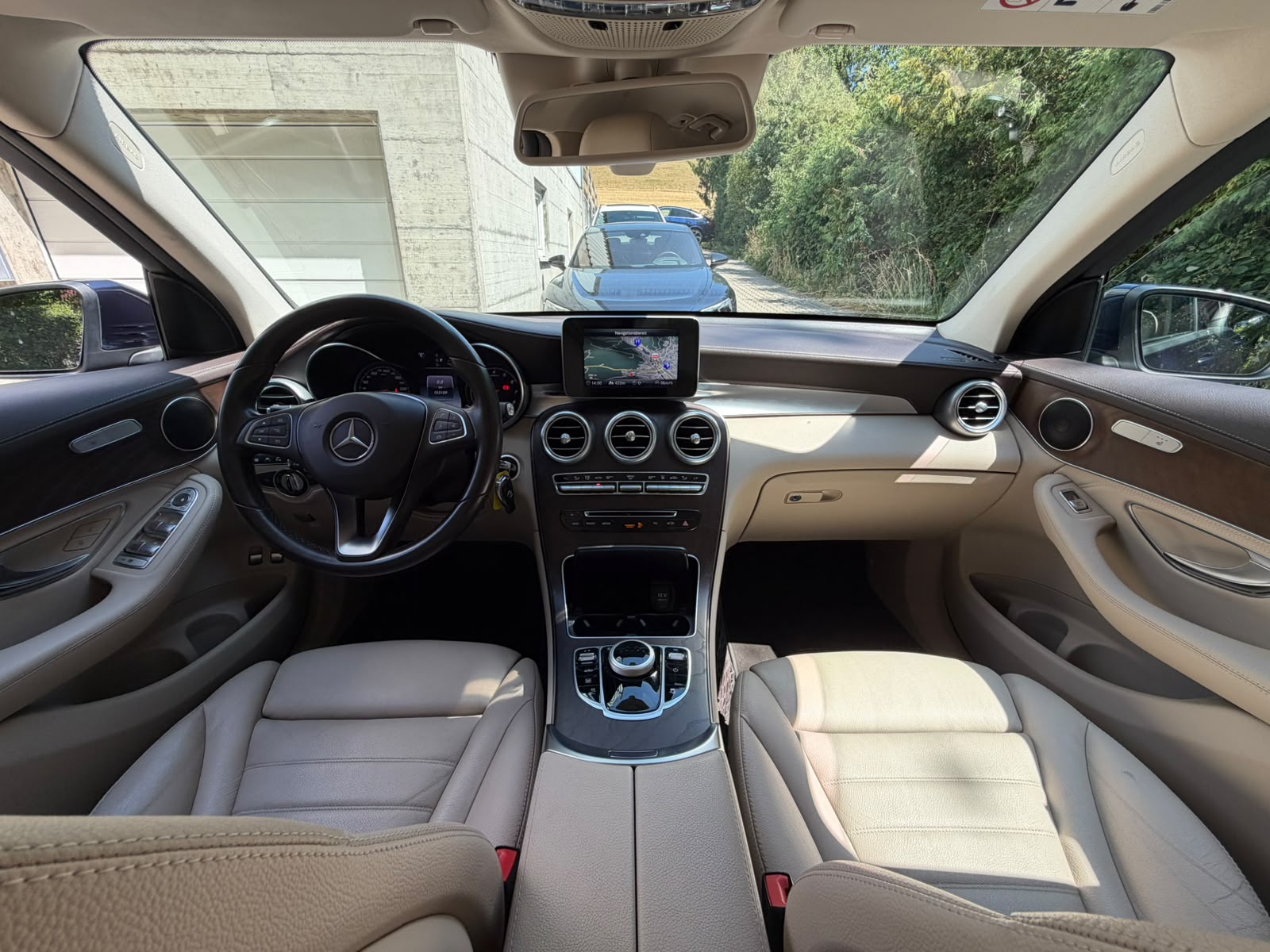 MERCEDES-BENZ GLC 350 e Exclusive 4Matic 7G-Tronic-image-22