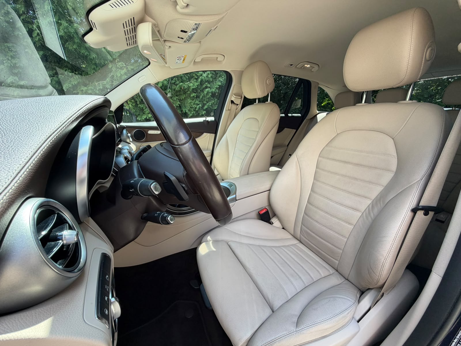 MERCEDES-BENZ GLC 350 e Exclusive 4Matic 7G-Tronic-image-10