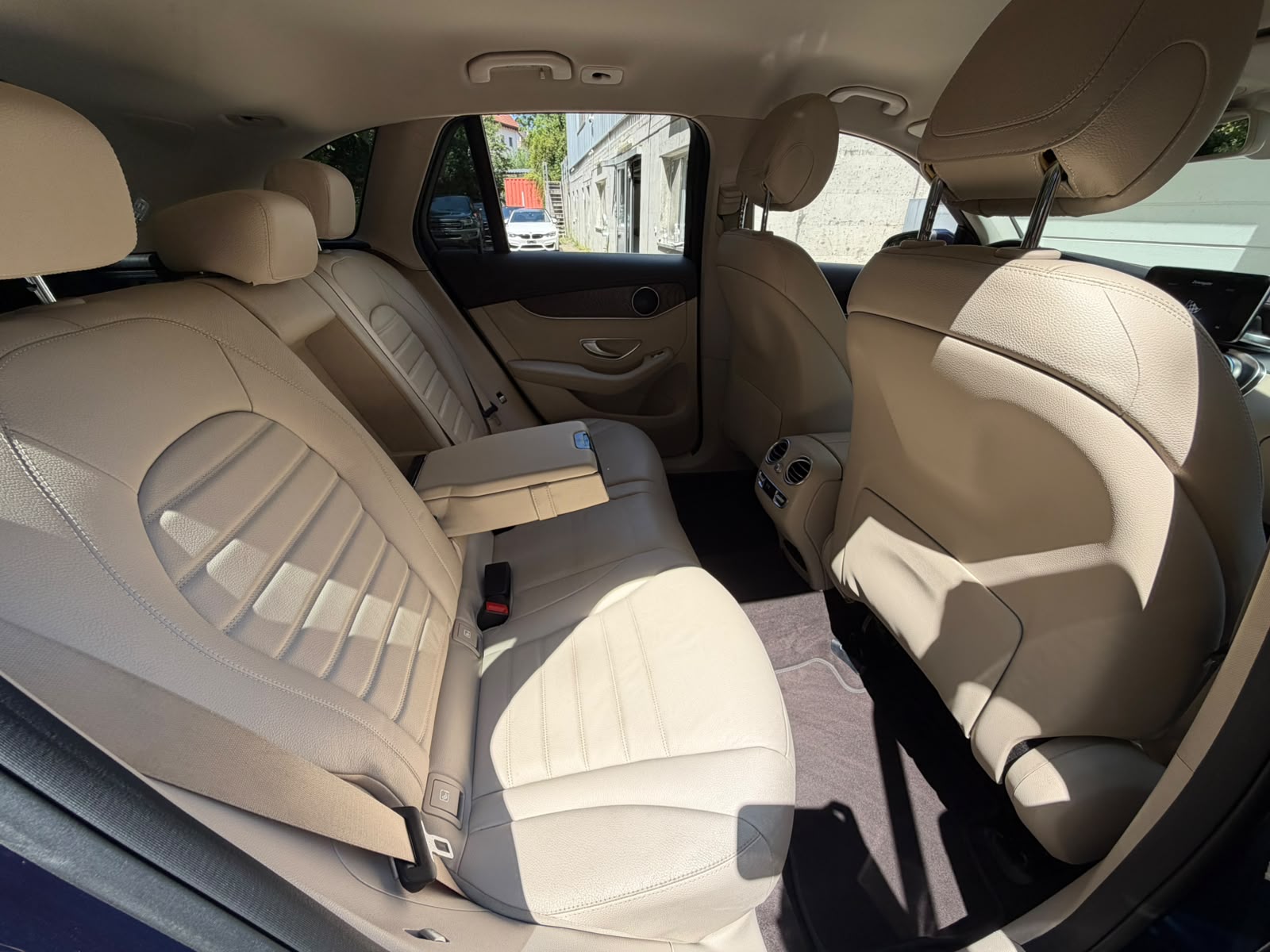 MERCEDES-BENZ GLC 350 e Exclusive 4Matic 7G-Tronic-image-18