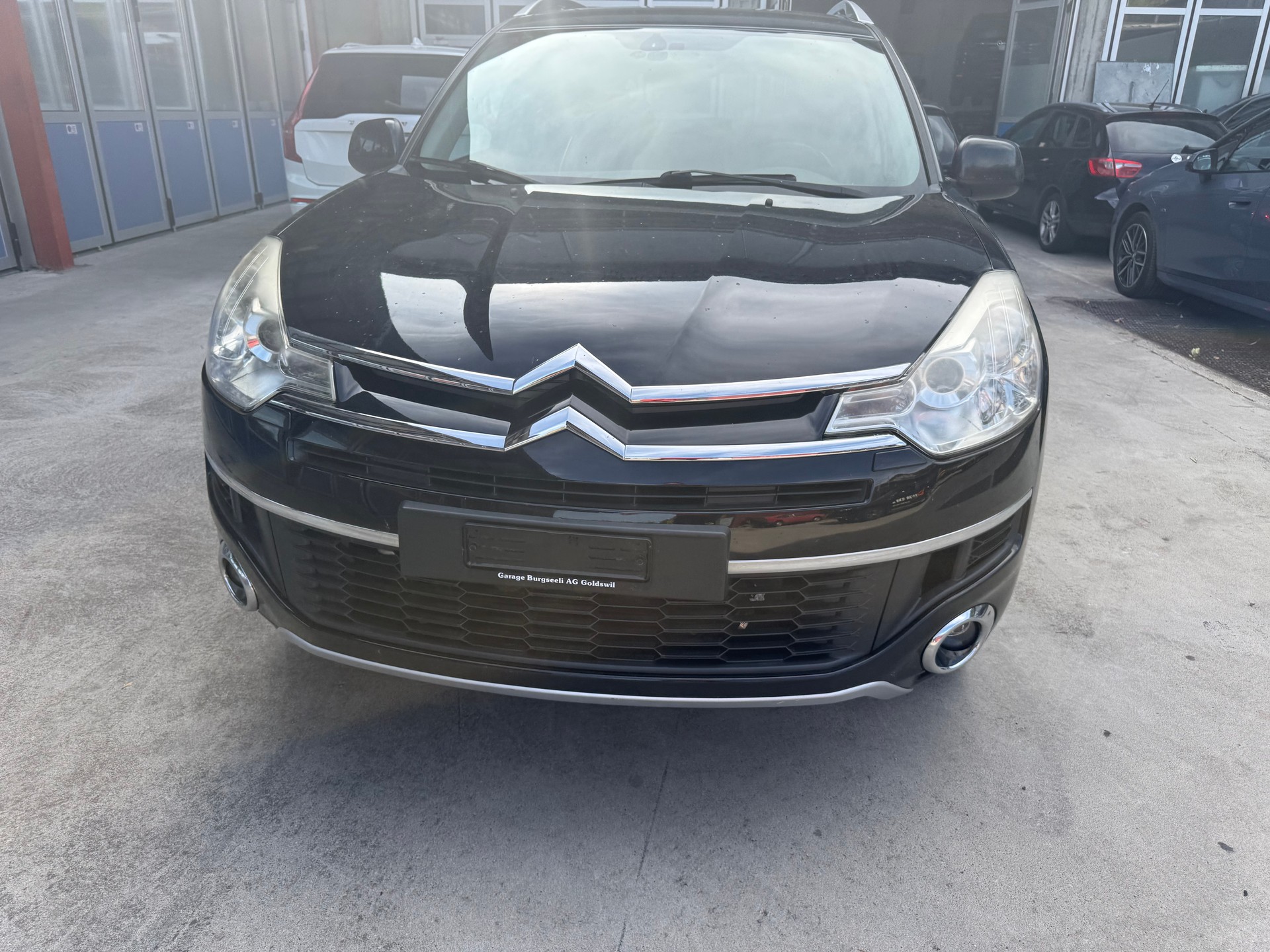 CITROEN C-Crosser 2.2 HDi Exclusive DCS6-image-4