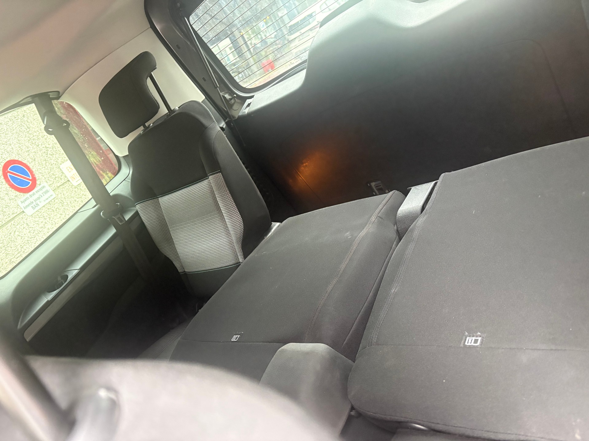 CITROEN Spacetourer 2.0 BlueHDi Feel M EAT-image-8