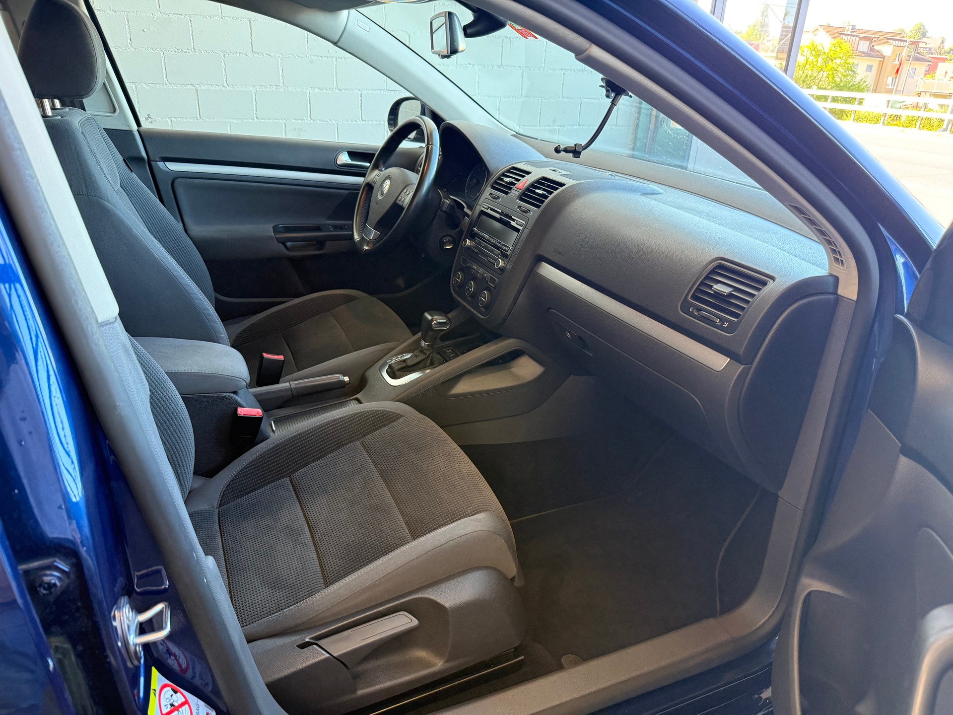 VW Golf Variant 1.4 TSI Value DSG-image-6