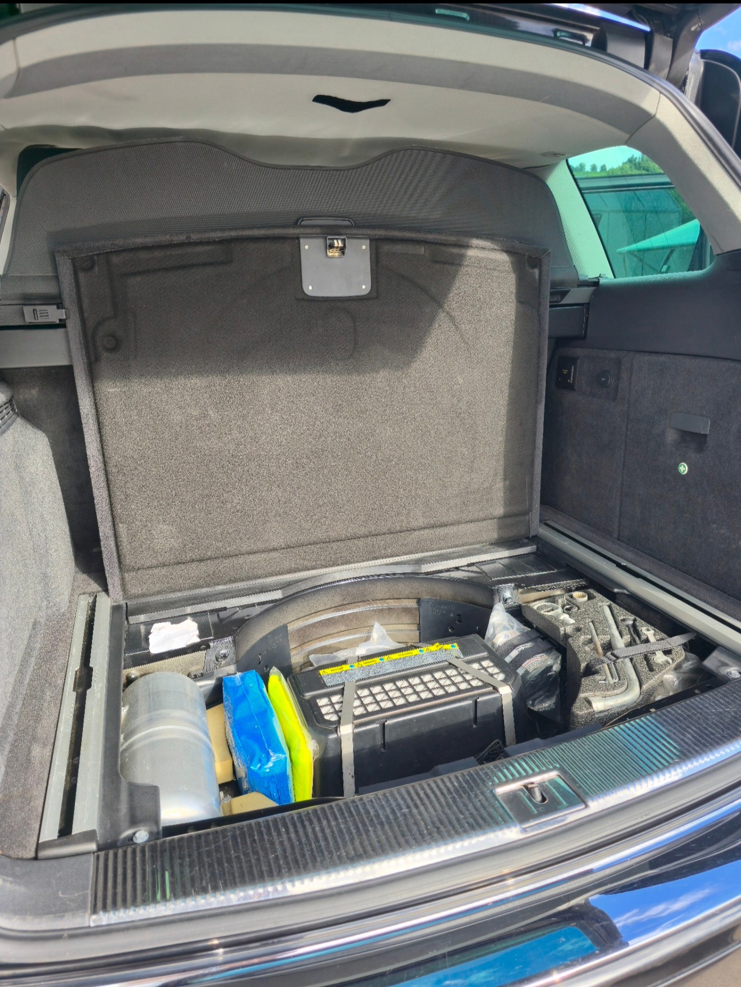 VW 5.0 V10 TDI R50 4Motion-image-13