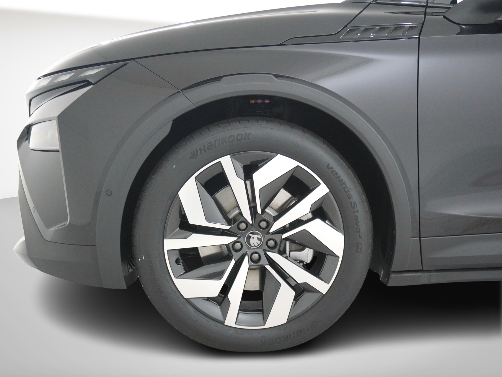 SKODA Elroq 85x SportLine MAXX 4x4-image-9