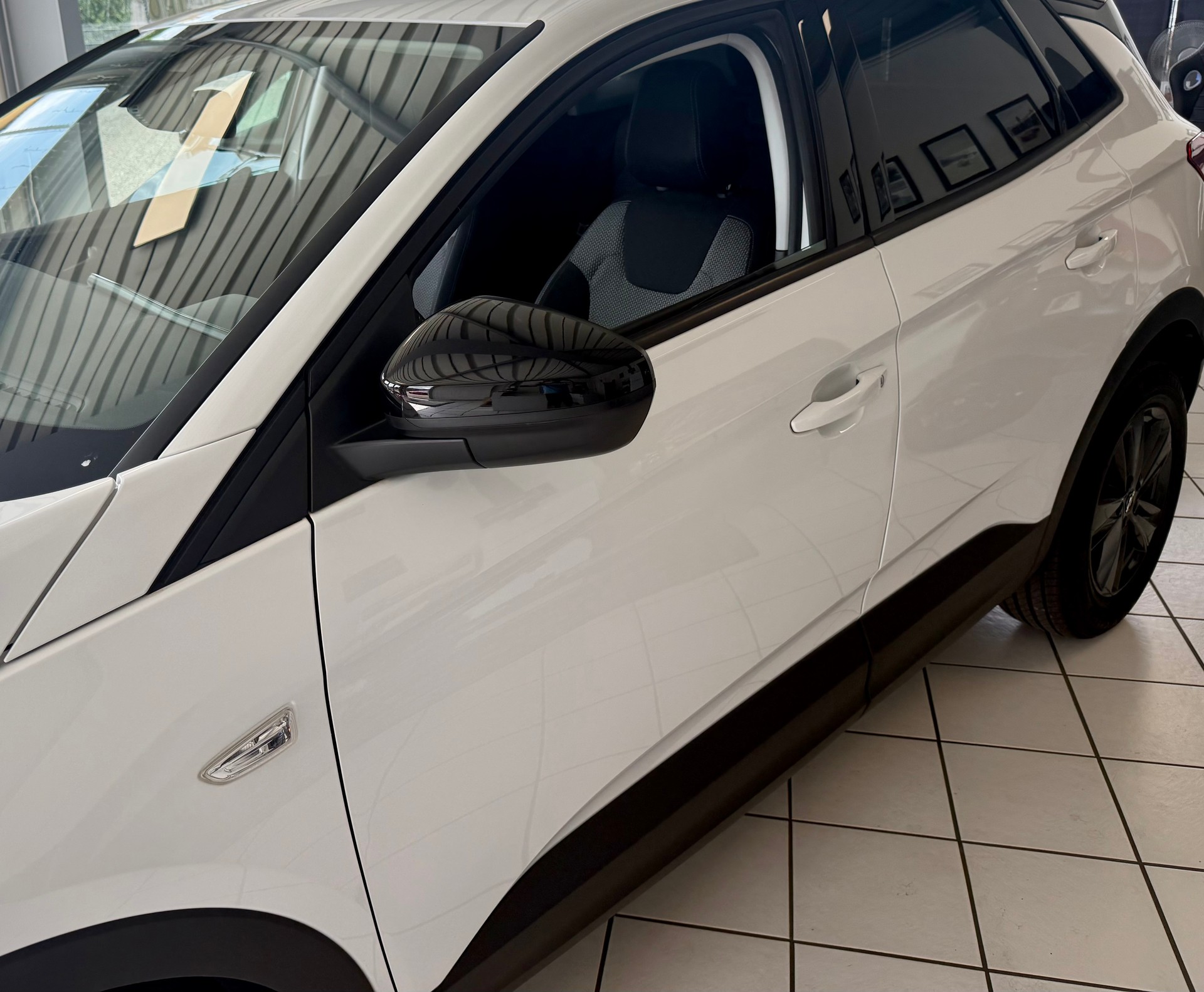 OPEL Grandland X 1.2i TP Ultimate Automatik-image-4