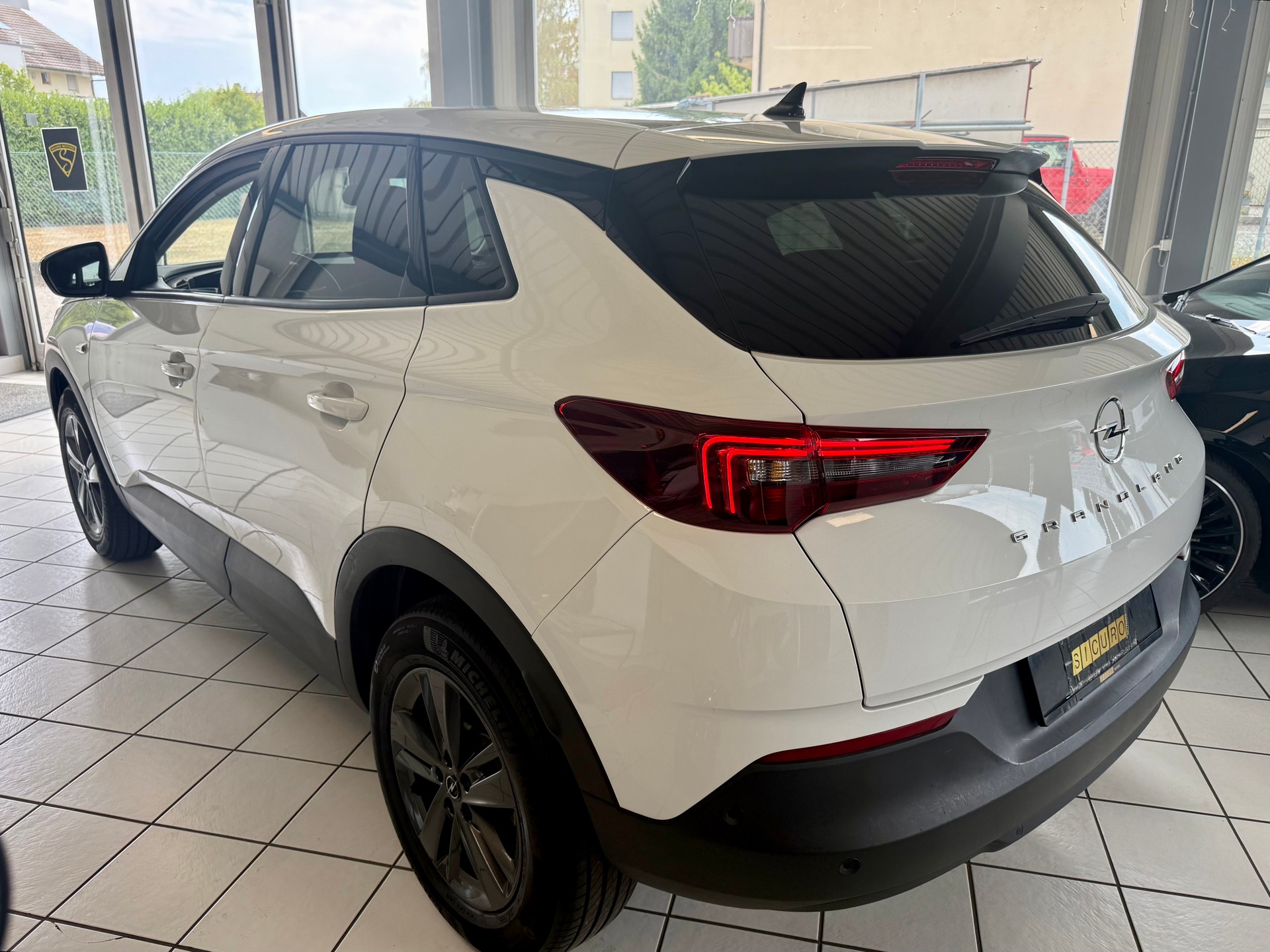 OPEL Grandland X 1.2i TP Ultimate Automatik-image-7
