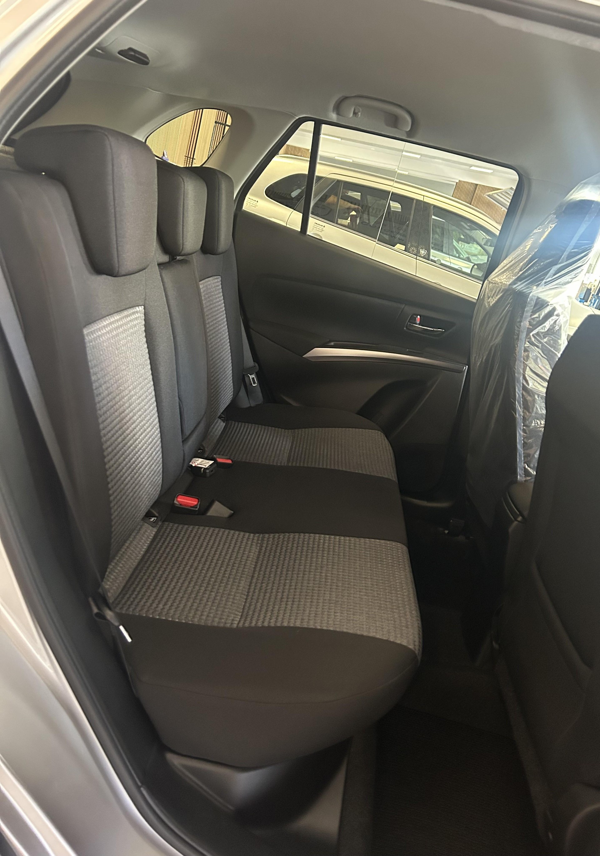 SUZUKI S-Cross 1.4 T Piz Sulai Hybrid 4x4 4 ROUES HIVER OFFERT-image-16