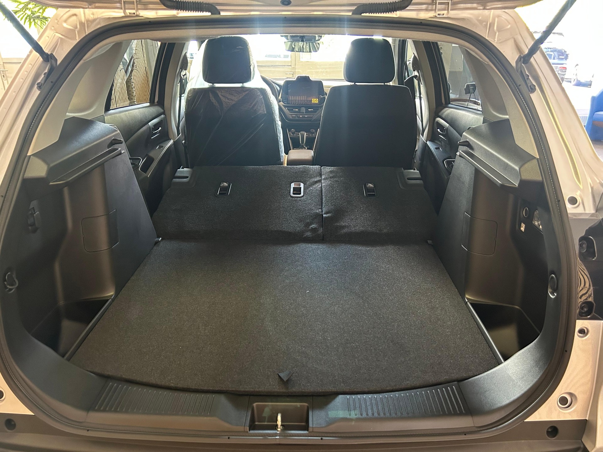 SUZUKI S-Cross 1.4 T Piz Sulai Hybrid 4x4 4 ROUES HIVER OFFERT-image-20