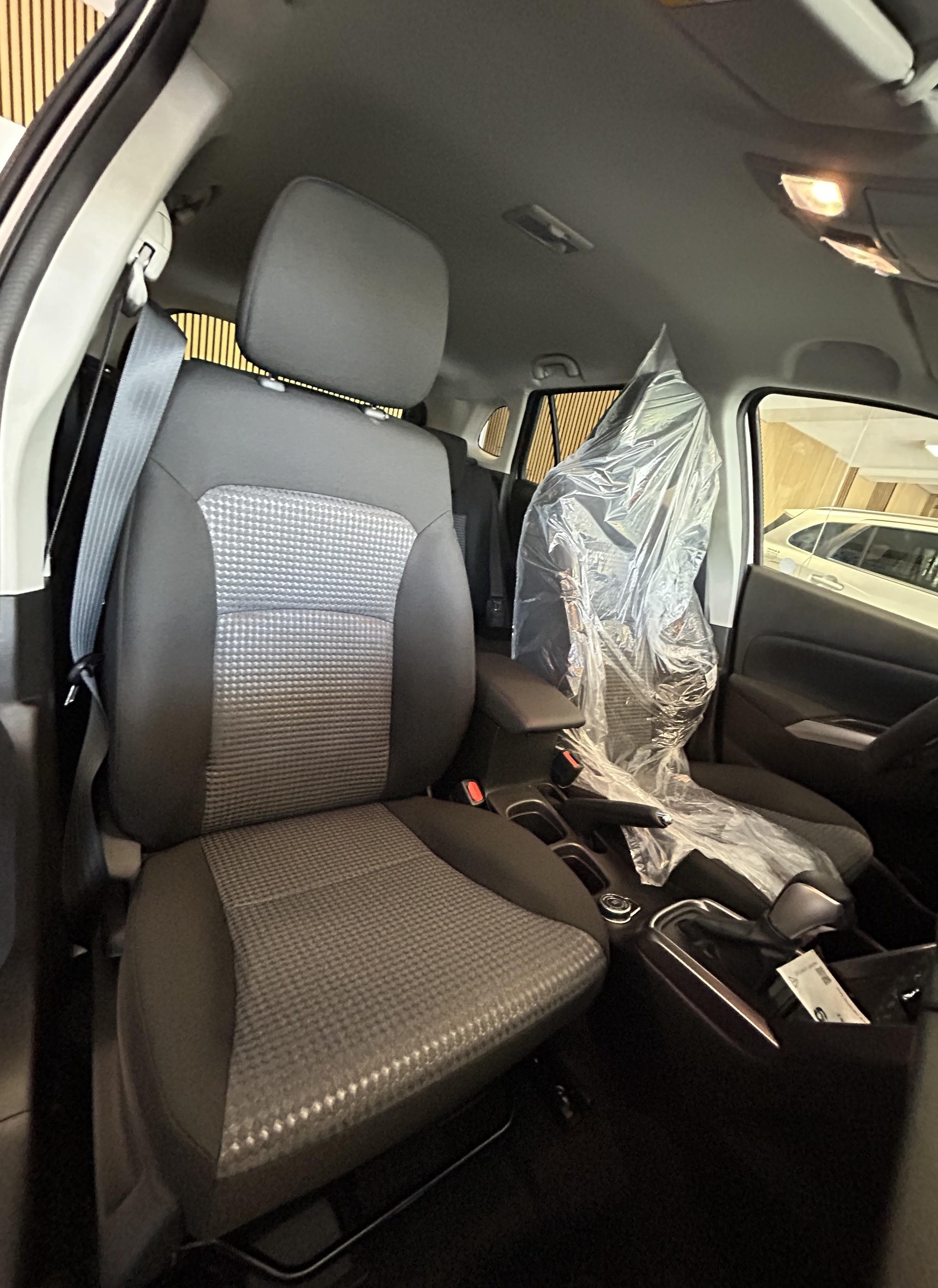SUZUKI S-Cross 1.4 T Piz Sulai Hybrid 4x4 4 ROUES HIVER OFFERT-image-15