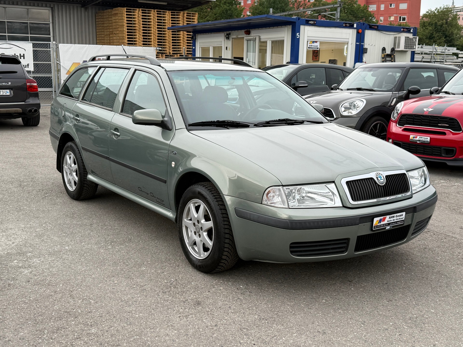 SKODA Octavia 2.0 Elegance 4x4 / Frisch ab MFK & Service / Sitzheizung / Klimaautoamatik-image-2