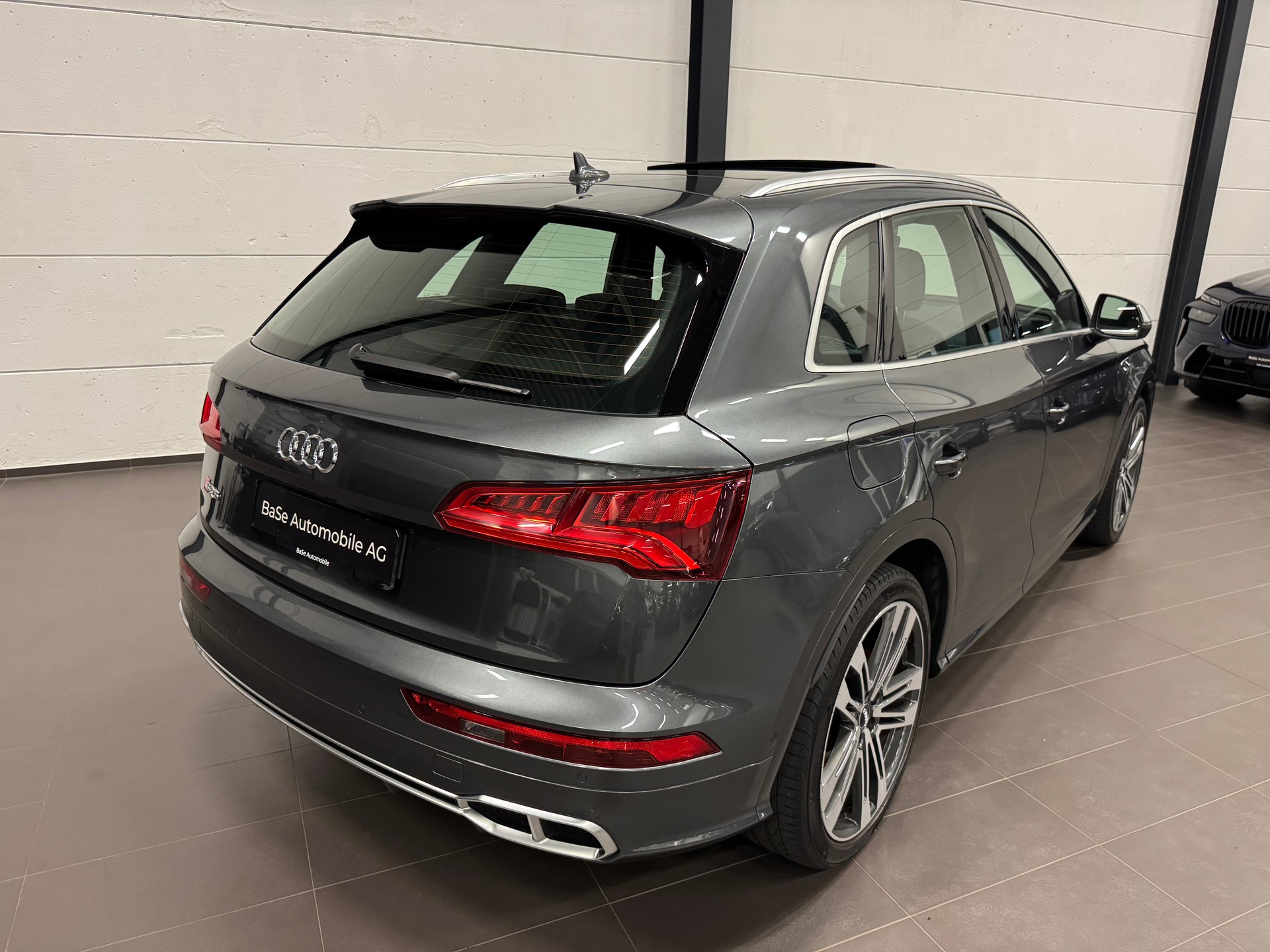 AUDI SQ5 TDI quattro tiptronic ABT-image-12