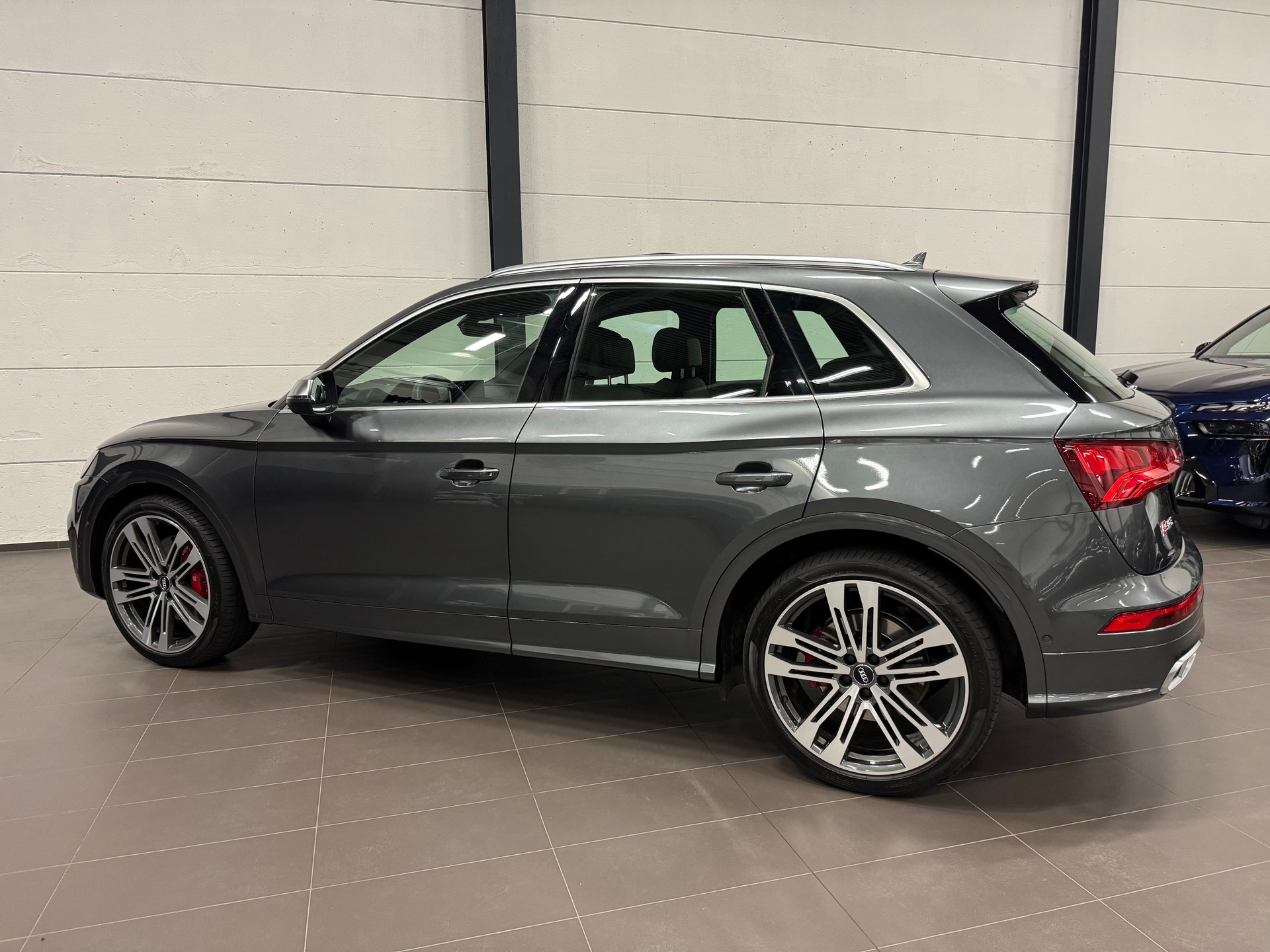 AUDI SQ5 TDI quattro tiptronic ABT-image-11