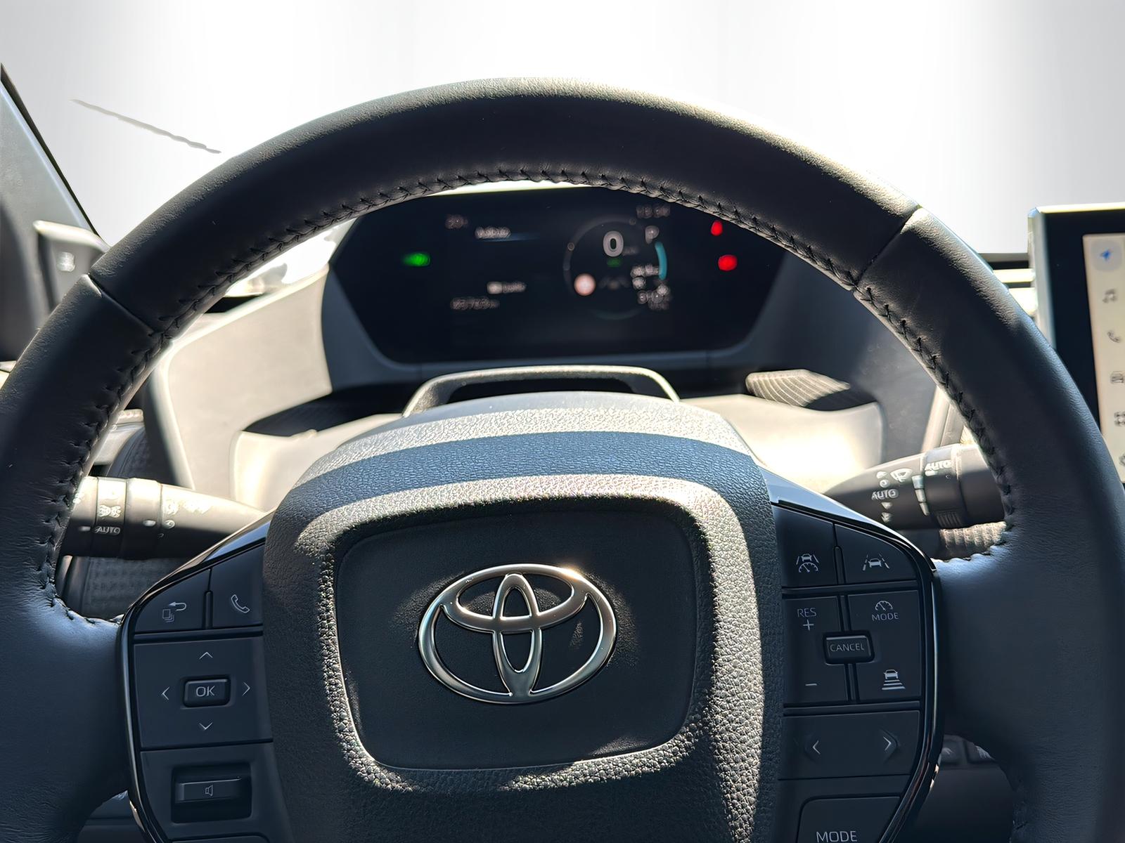 TOYOTA bZ4X 6.6 kw OBC Premium AWD-image-10