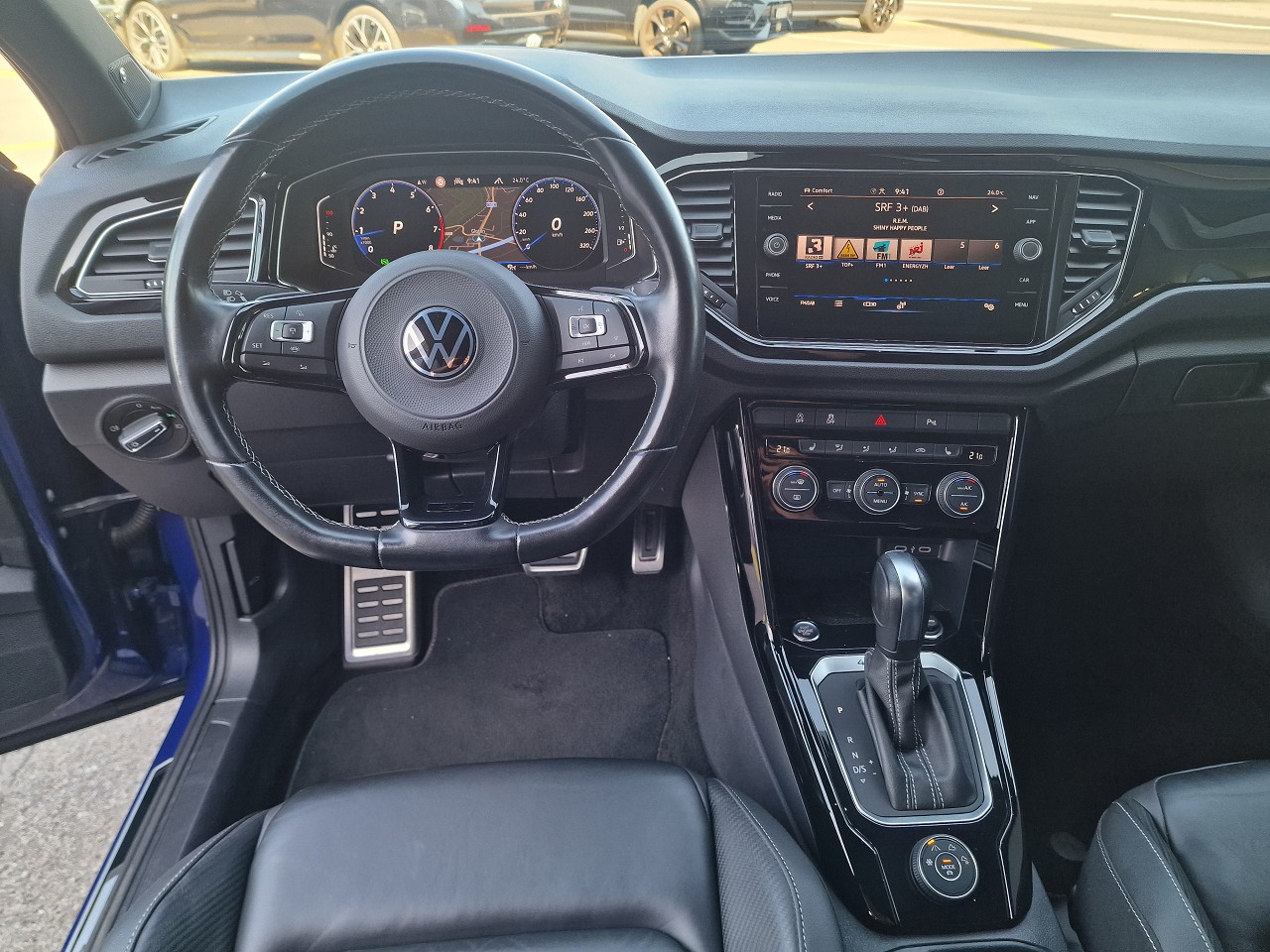 VW T-Roc 2.0 TSI R DSG 4Motion-image-13