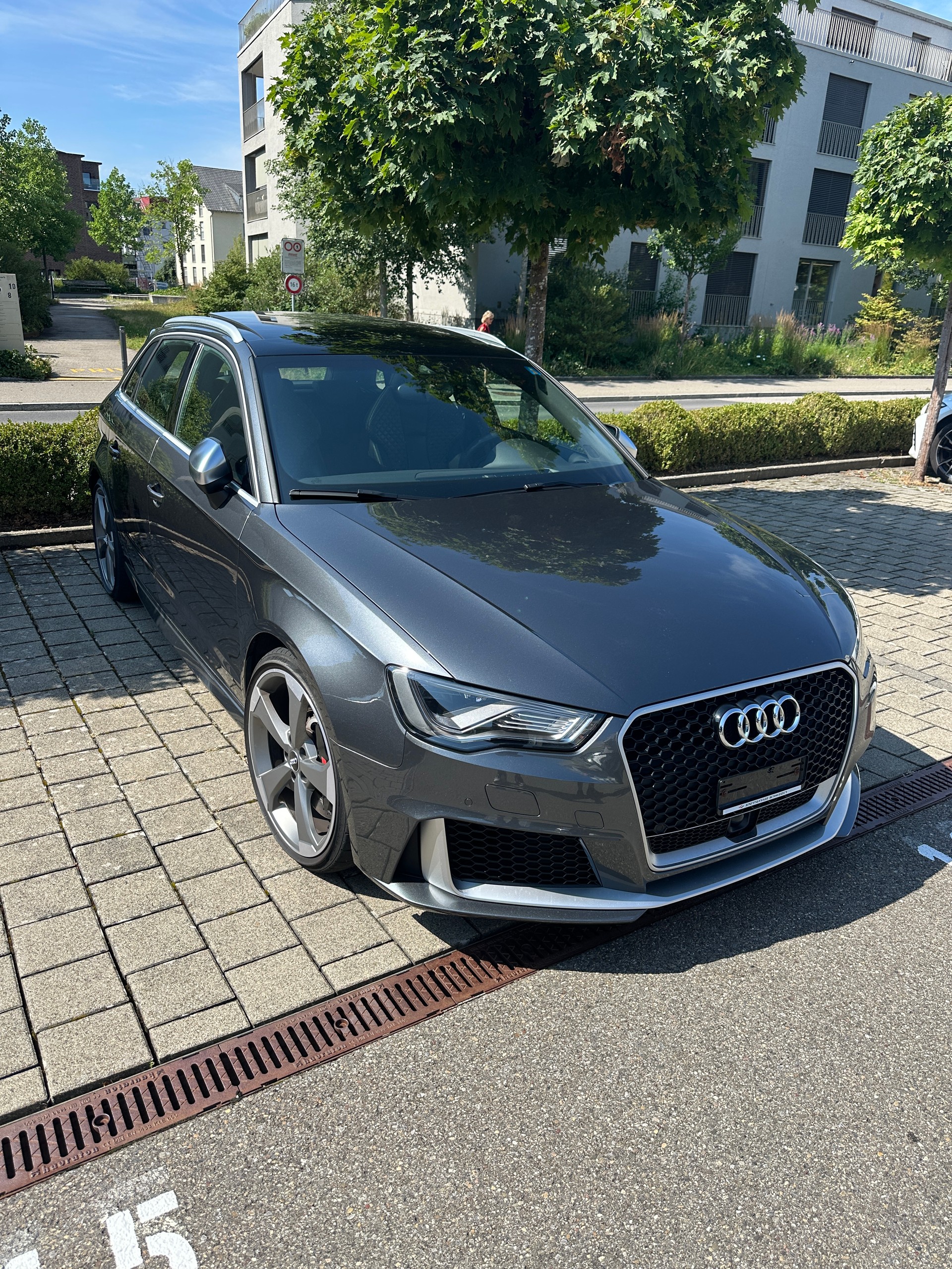 AUDI 2.5 T FSI quattro S-Tronic-image-0