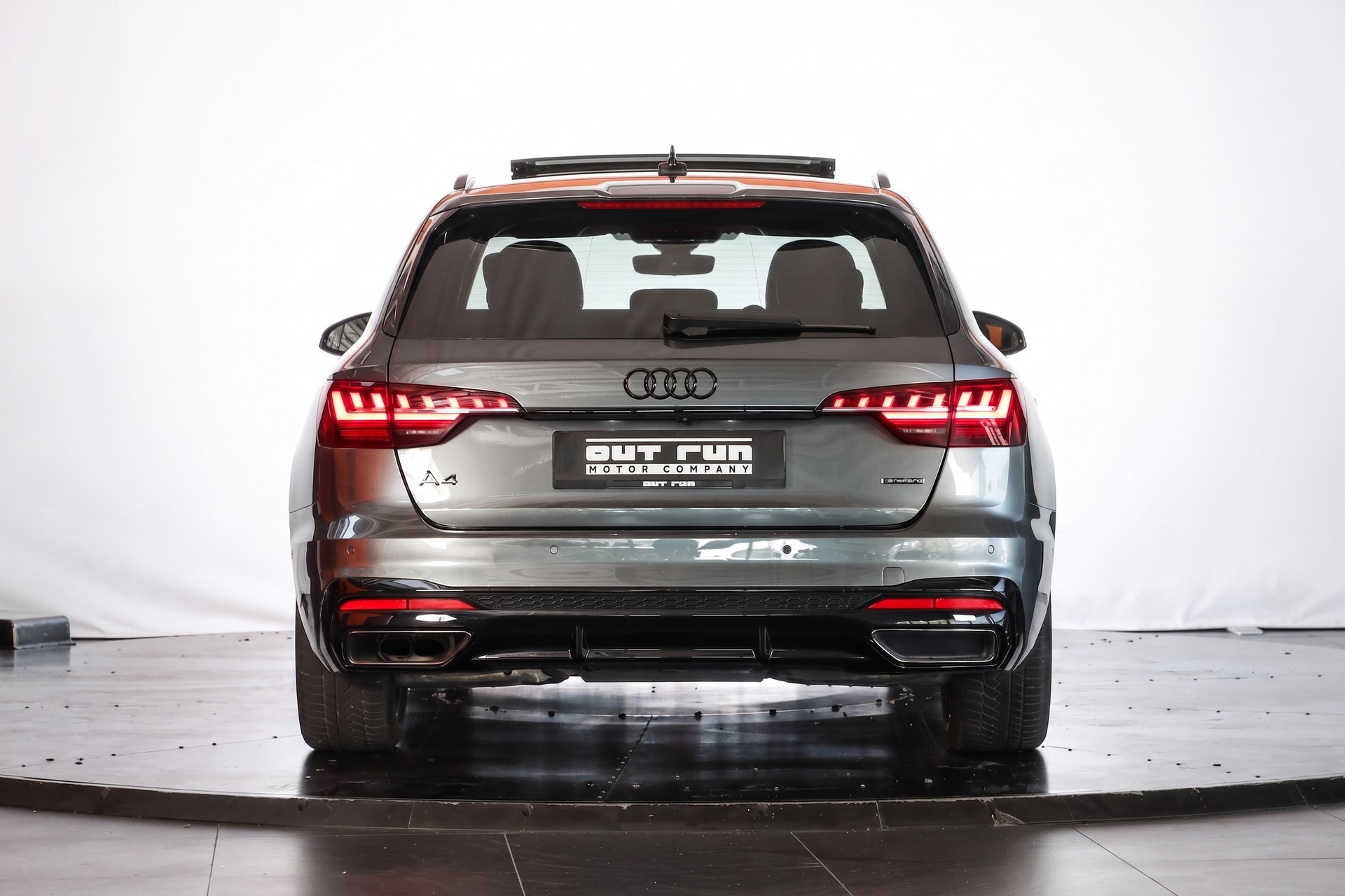 AUDI A4 Avant 40 TDI S line Attraction quattro S-tronic-showroom-element-2