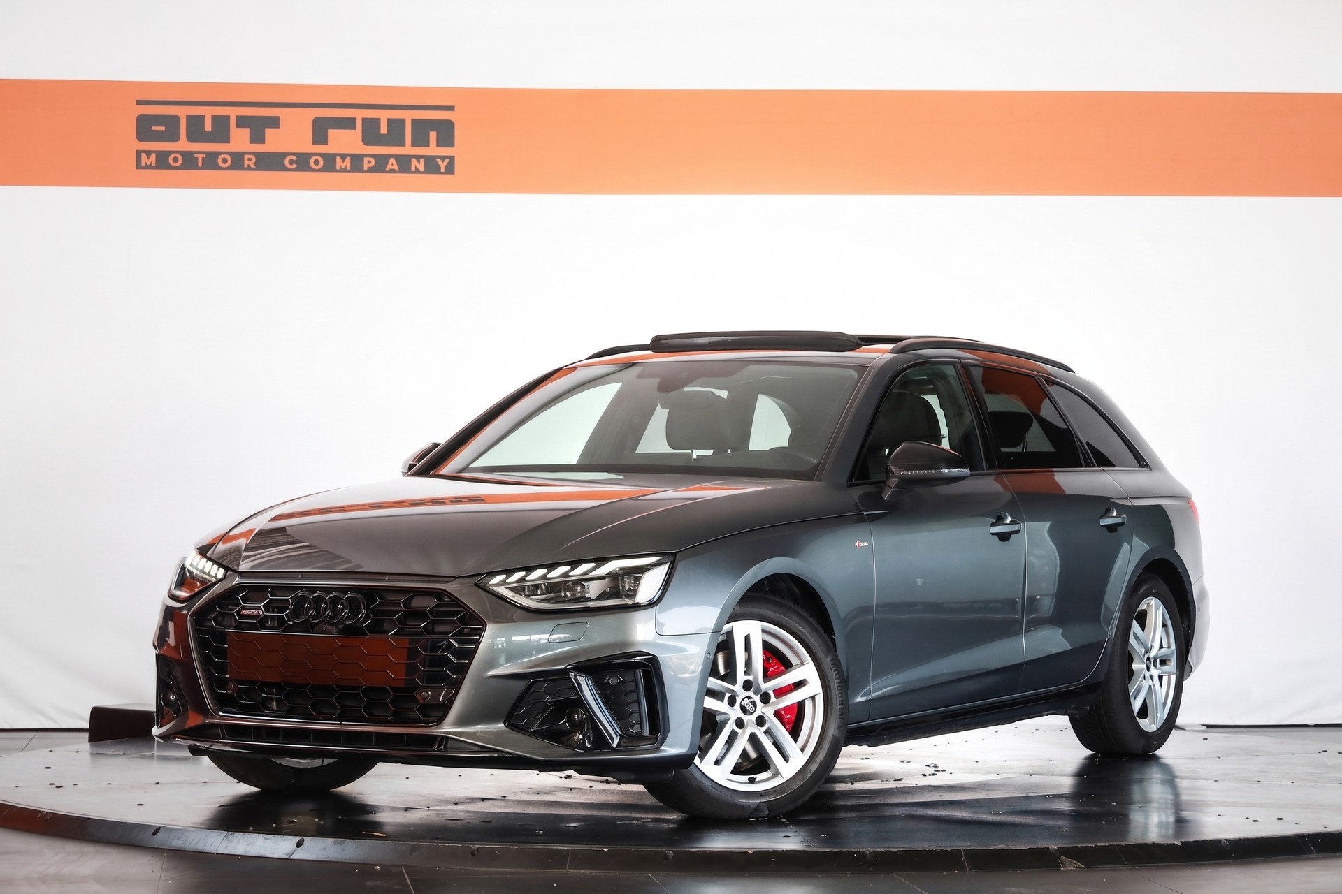 AUDI A4 Avant 40 TDI S line Attraction quattro S-tronic