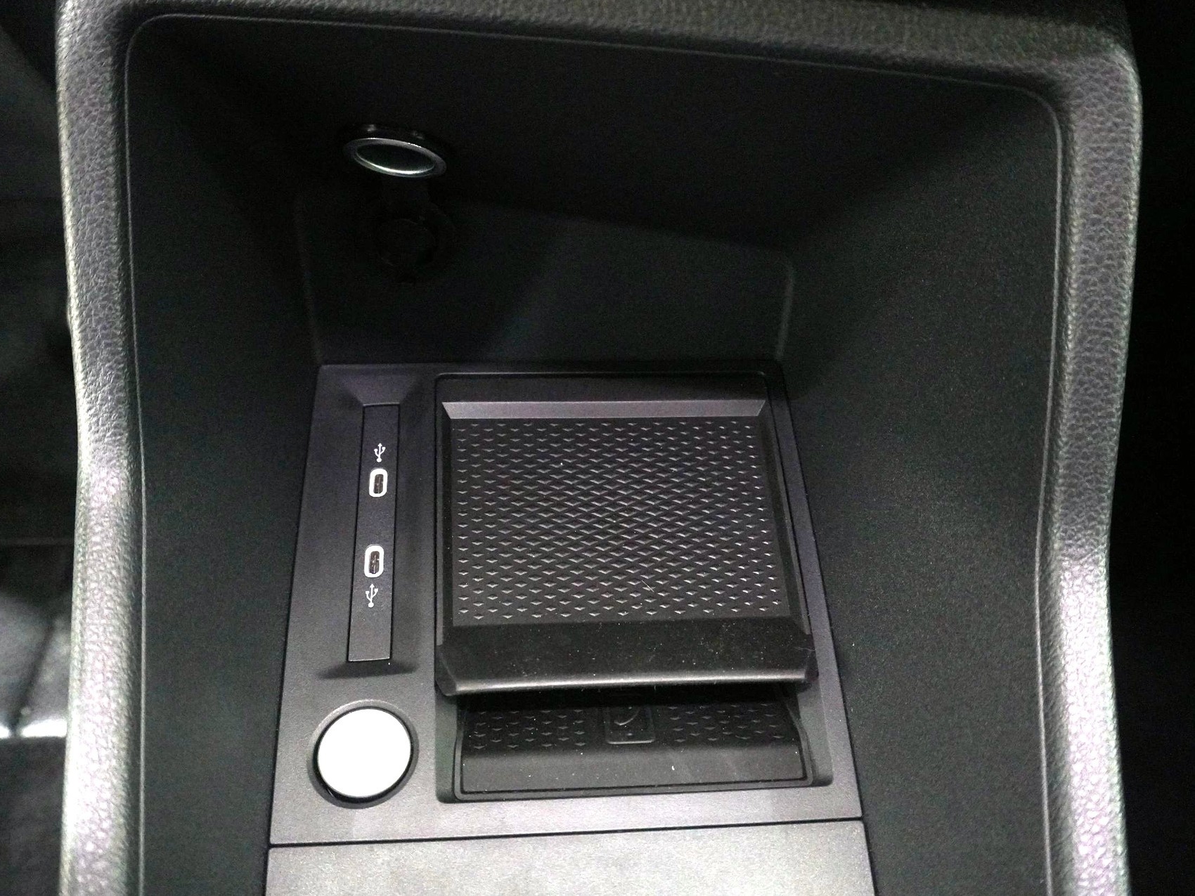 FORD Grand Tourneo Connect 2.0 EcoBlue Active 4x4-image-19