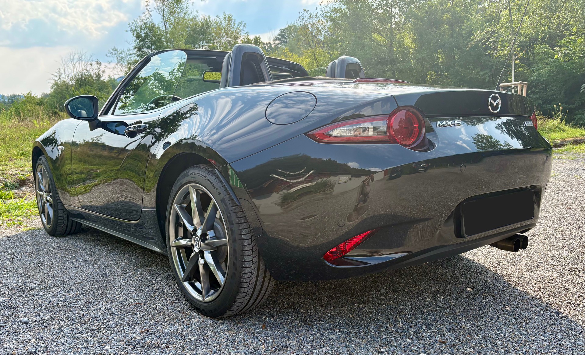 MAZDA MX-5 SKYACTIV-G 160 Revolution mit Pack Recaro / Bose-image-2