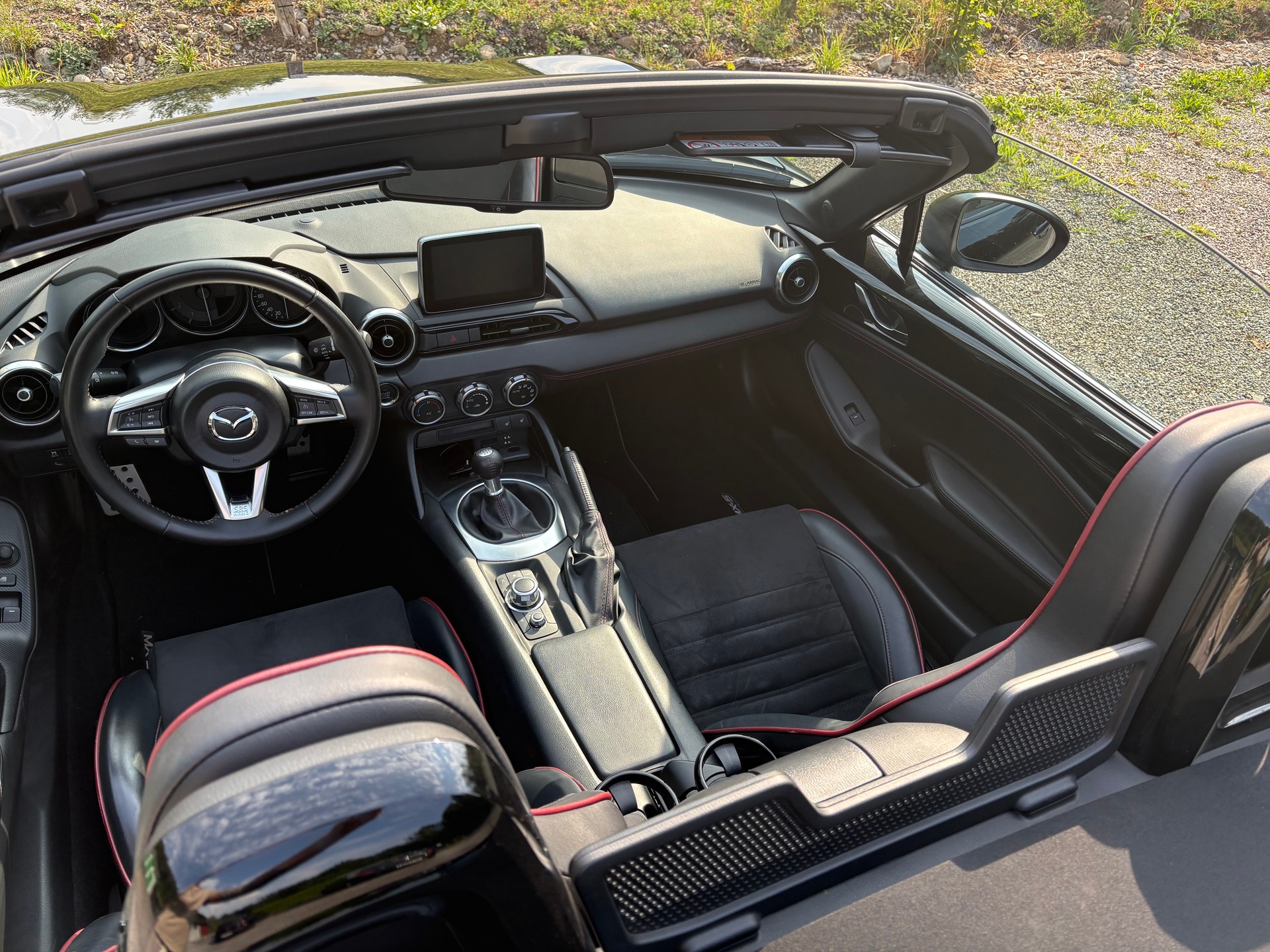 MAZDA MX-5 SKYACTIV-G 160 Revolution mit Pack Recaro / Bose-image-3