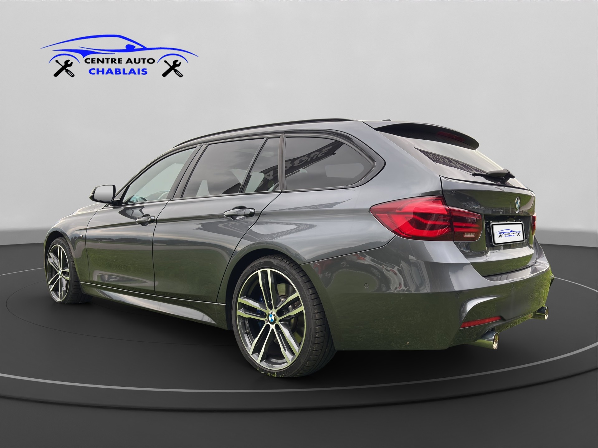 BMW 340i xDrive Touring Power & Sound Steptronic-image-3