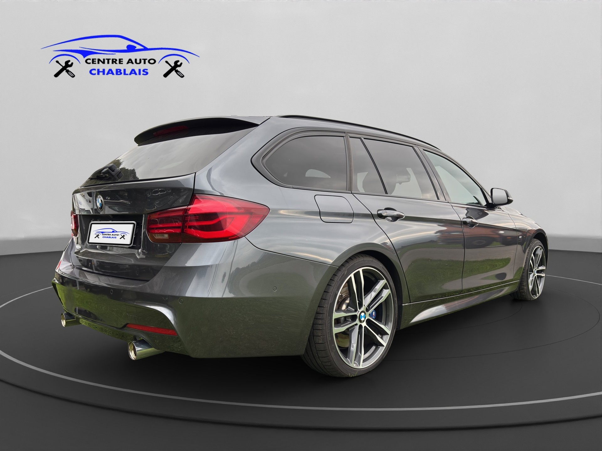 BMW 340i xDrive Touring Power & Sound Steptronic-image-5